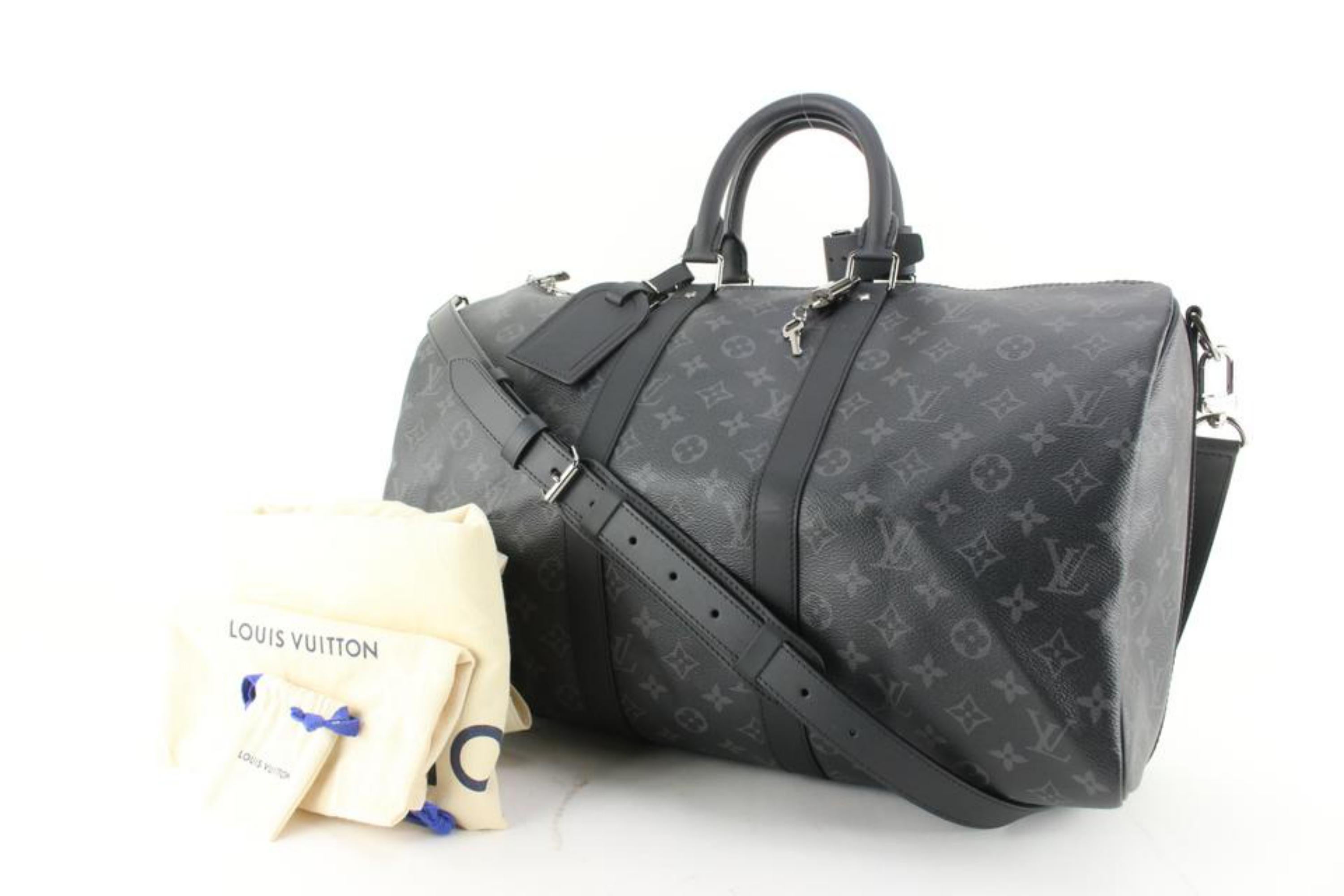 Louis Vuitton Black Monogram Eclipse Keepall Bandouliere 45 Duffle with Strap 2L For Sale 7