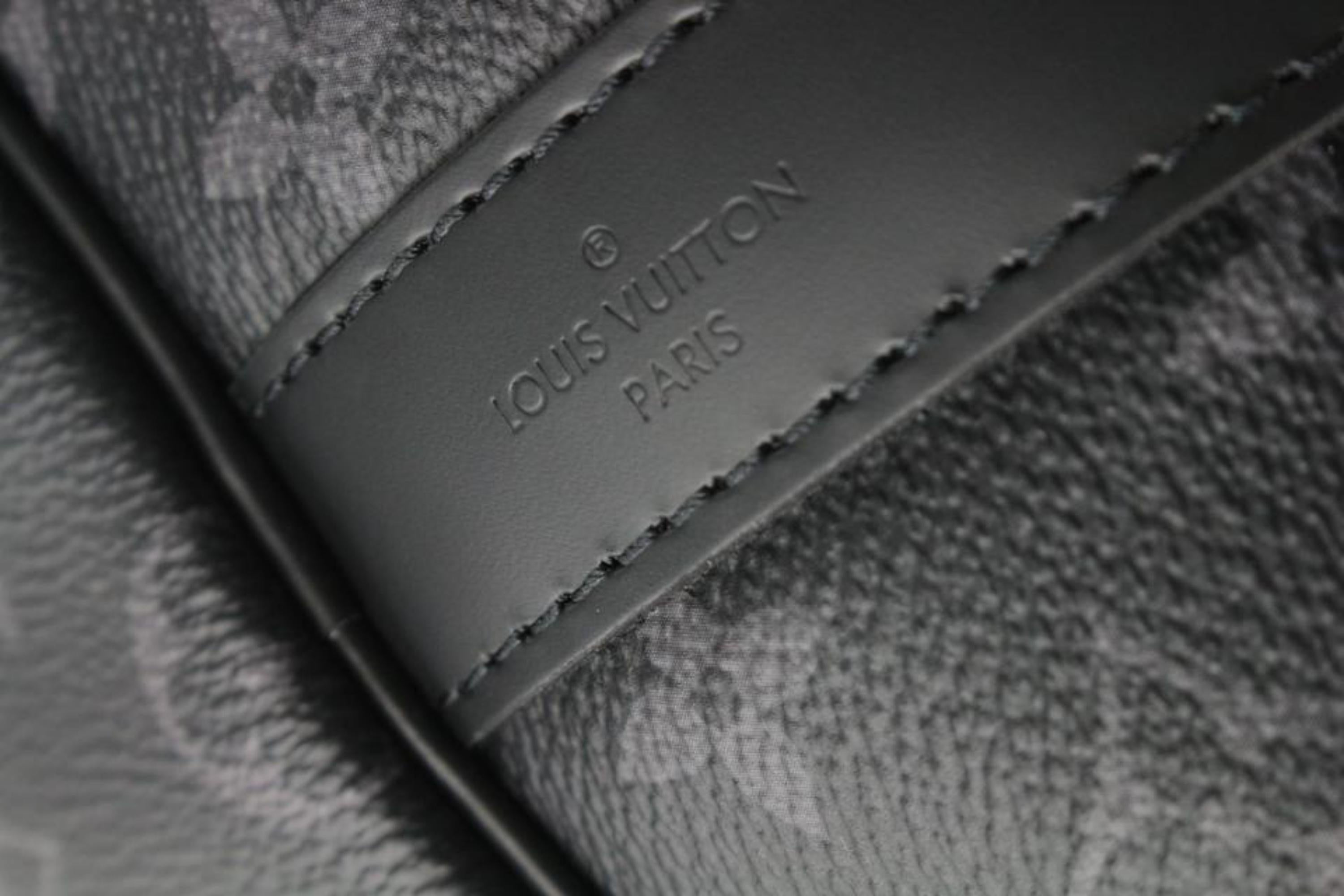 Louis Vuitton Black Monogram Eclipse Keepall Bandouliere 55 Duffle Bag Strap 71lv23s
Measurements: Length:  22