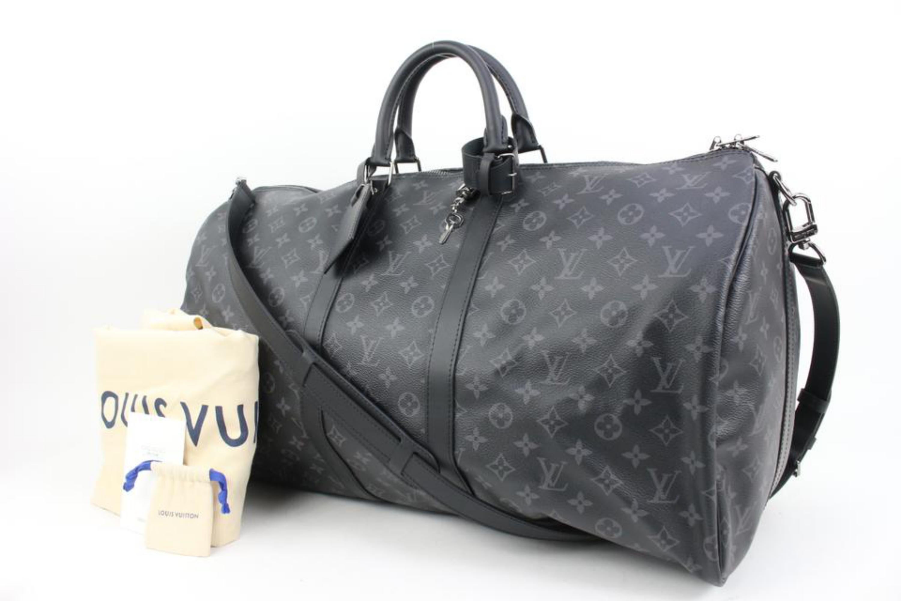 Louis Vuitton Black Monogram Eclipse Keepall Bandouliere 55 Duffle with Strap 44lk95
Date Code/Serial Number: MB1149
Made In: France
Measurements: Length:  21.5