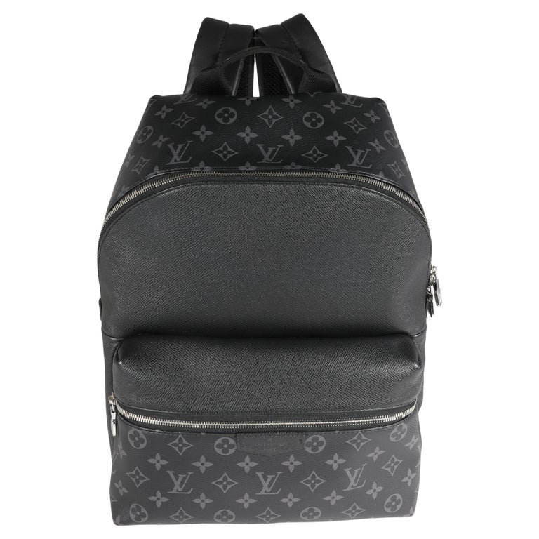 Louis Vuitton Discovery Backpack - 4 For Sale on 1stDibs