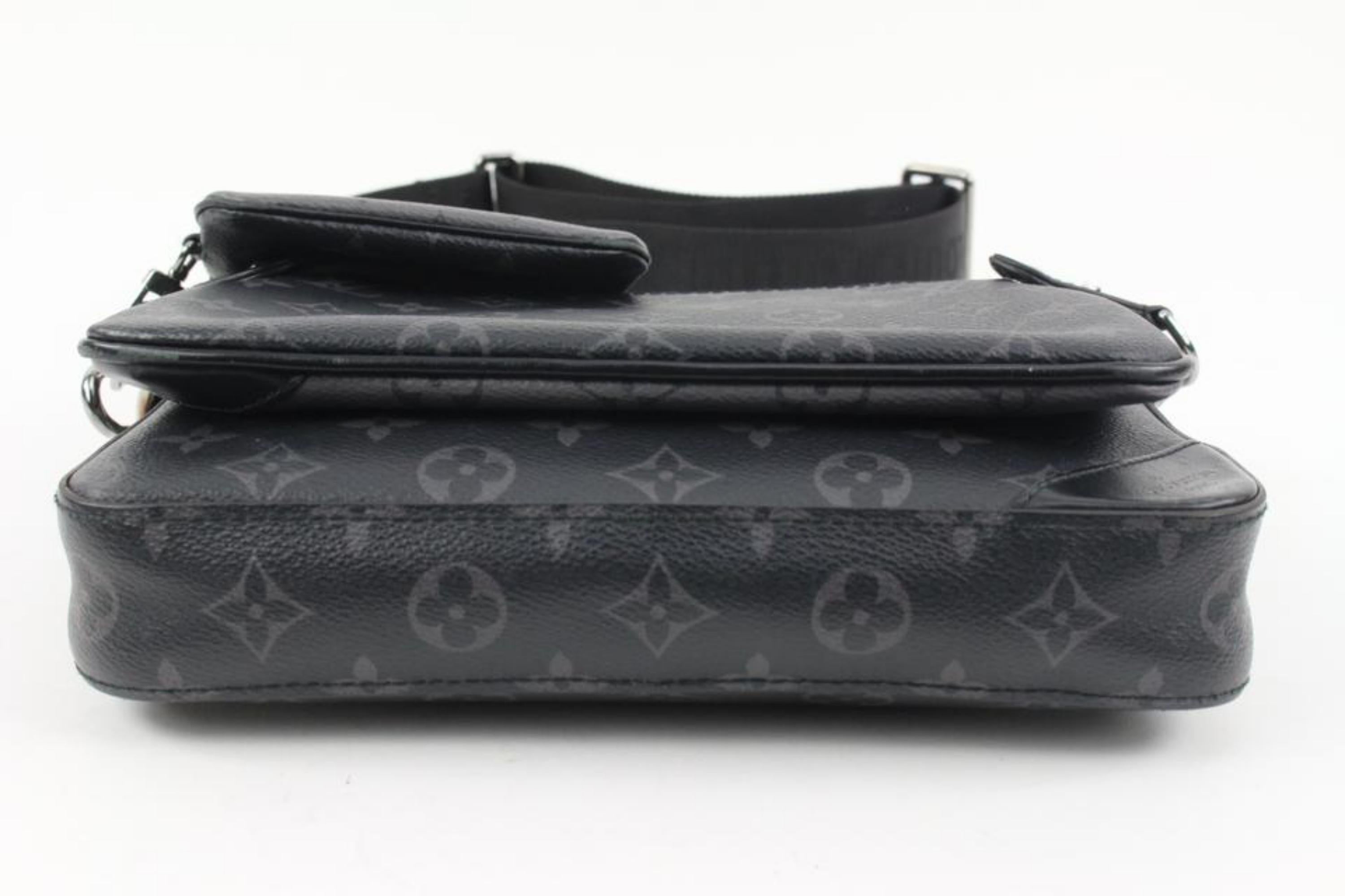 Louis Vuitton Black Monogram Eclipse Trio Messenger Crossbody Bag 114lv3 For Sale 2