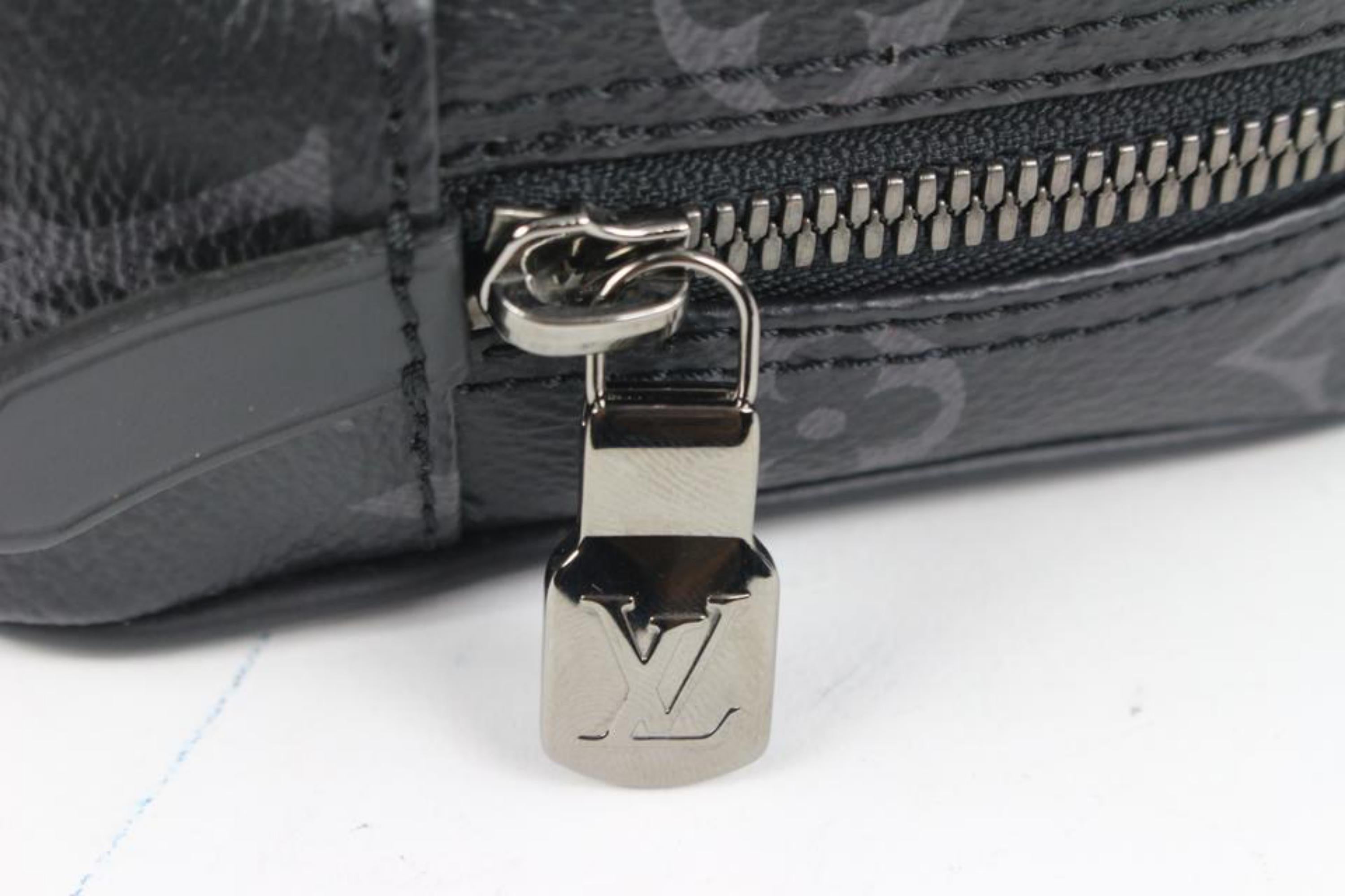 Louis Vuitton - Pantalon noir monogrammé Eclipse Trousse PM Poche de toilette Dopp 52lz44 3