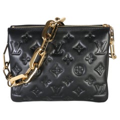 Louis Vuitton Schwarzer Monogram geprägter Lammfell Coussin BB