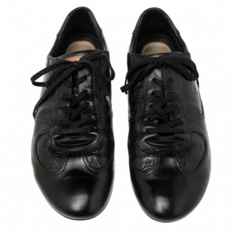 Louis Vuitton Black Monogram Embossed Leather Lace Up Sneakers Size 44.5 For Sale 4