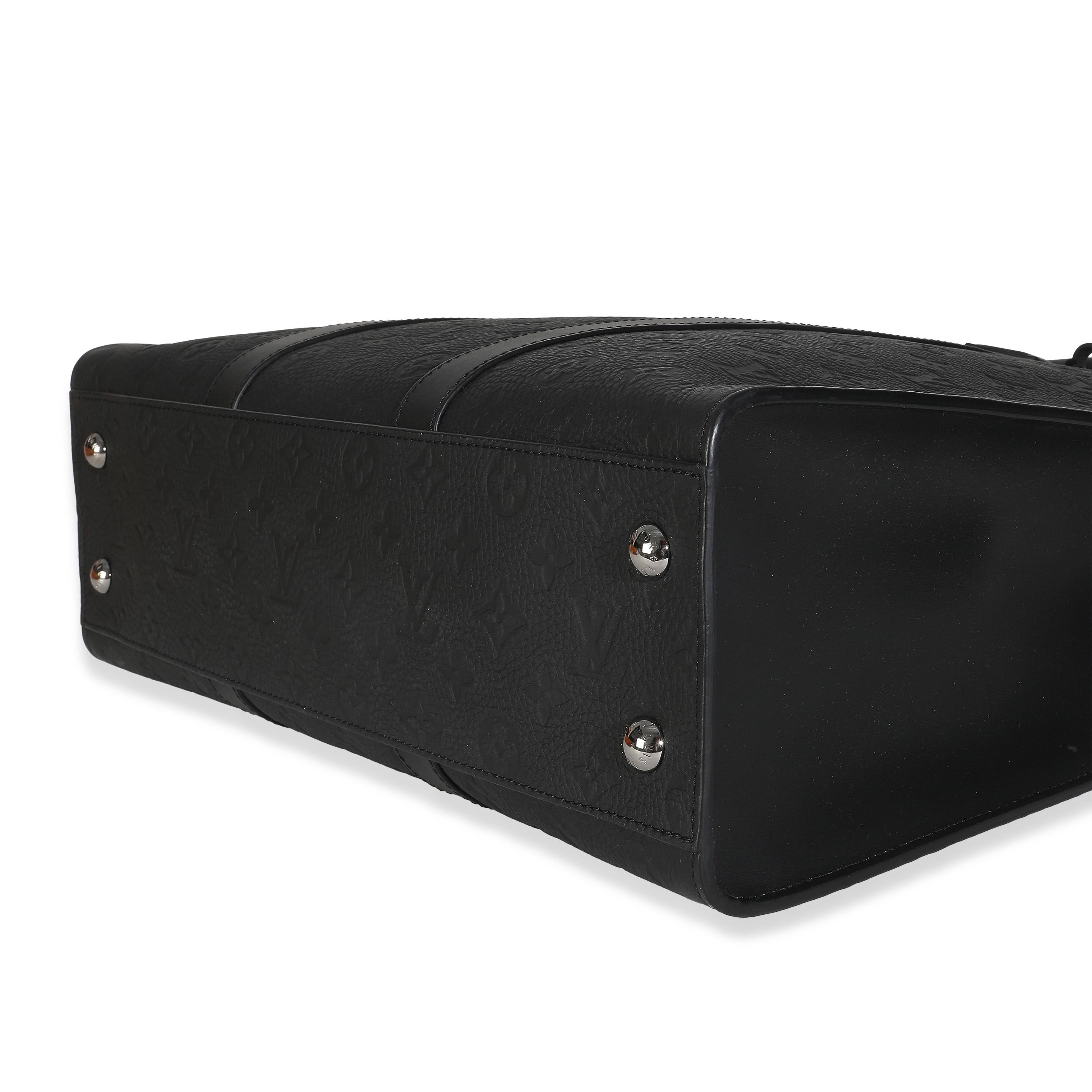 Louis Vuitton Black Monogram Embossed Taurillon Sac Plat 24H en vente 1