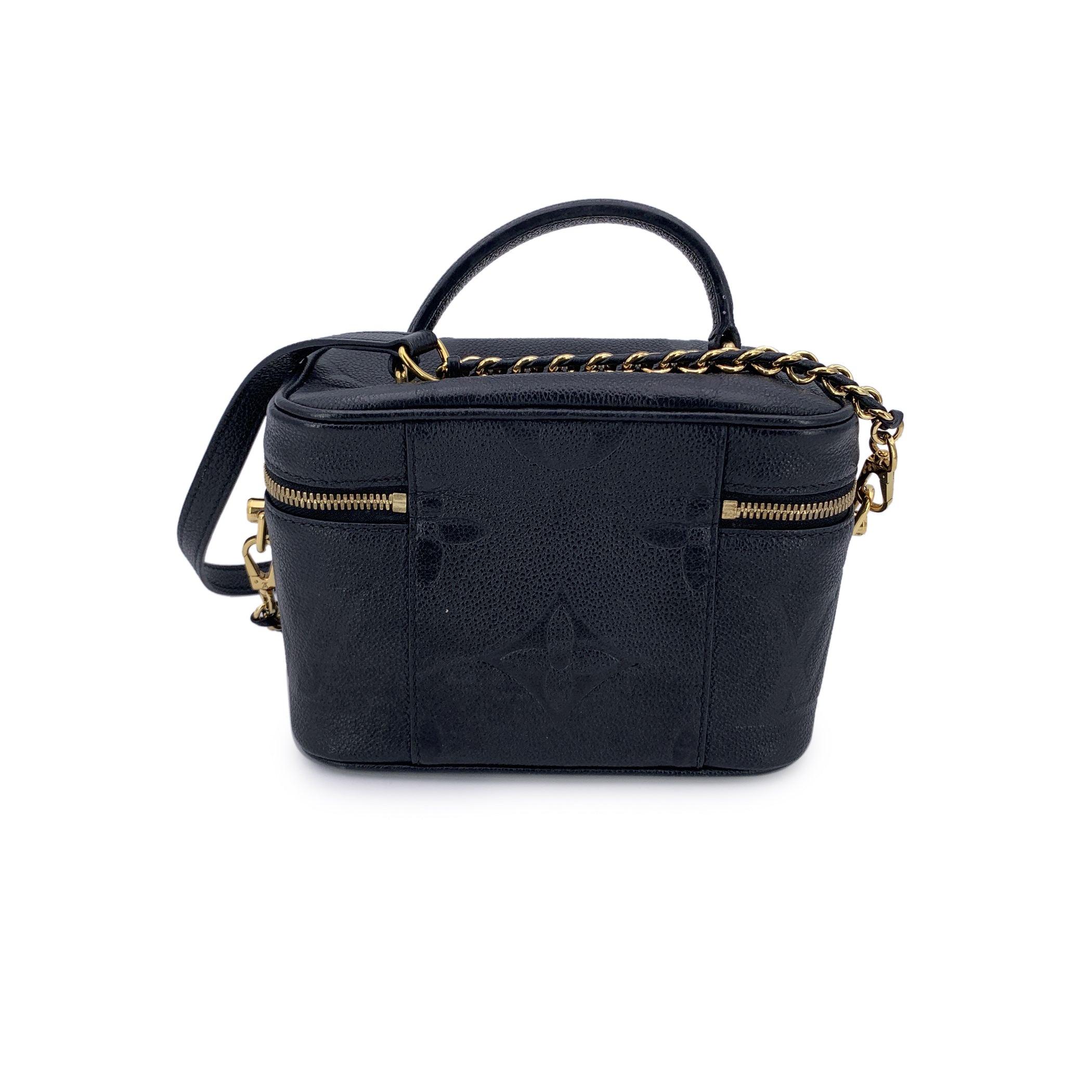 Louis Vuitton Black Monogram Empreinte Giant Vanity PM Crossbody Bag In Excellent Condition For Sale In Rome, Rome