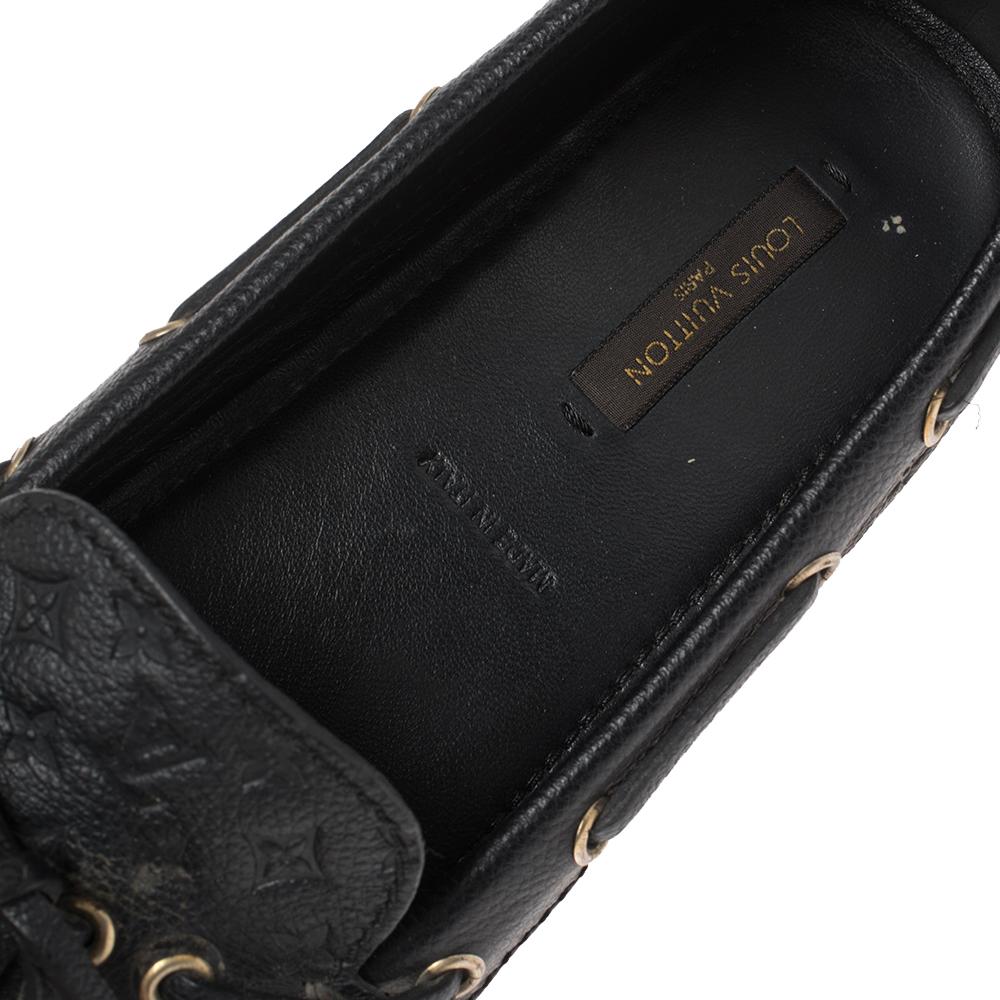 Louis Vuitton Black Monogram Empreinte Leather Gloria Flat Loafers Size 38 In Fair Condition In Dubai, Al Qouz 2