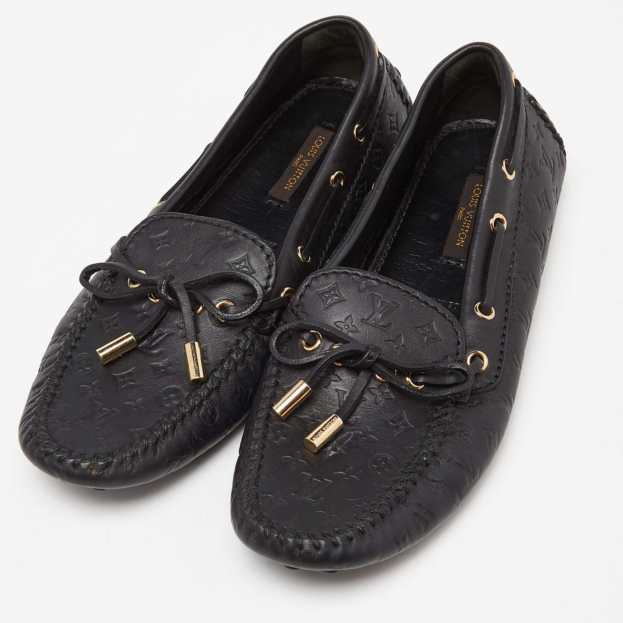Louis Vuitton Black Monogram Empreinte Leather Gloria Loafers Size 37 For Sale 2