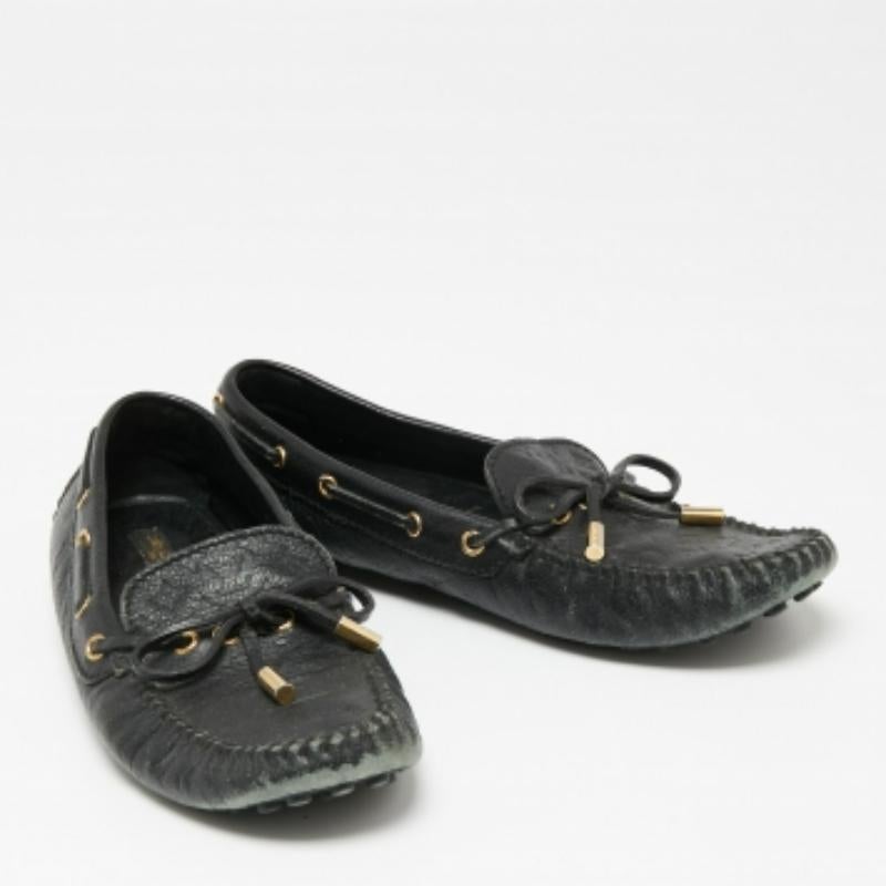 Women's Louis Vuitton Black Monogram Empreinte Leather Gloria Loafers Size 37.5 For Sale