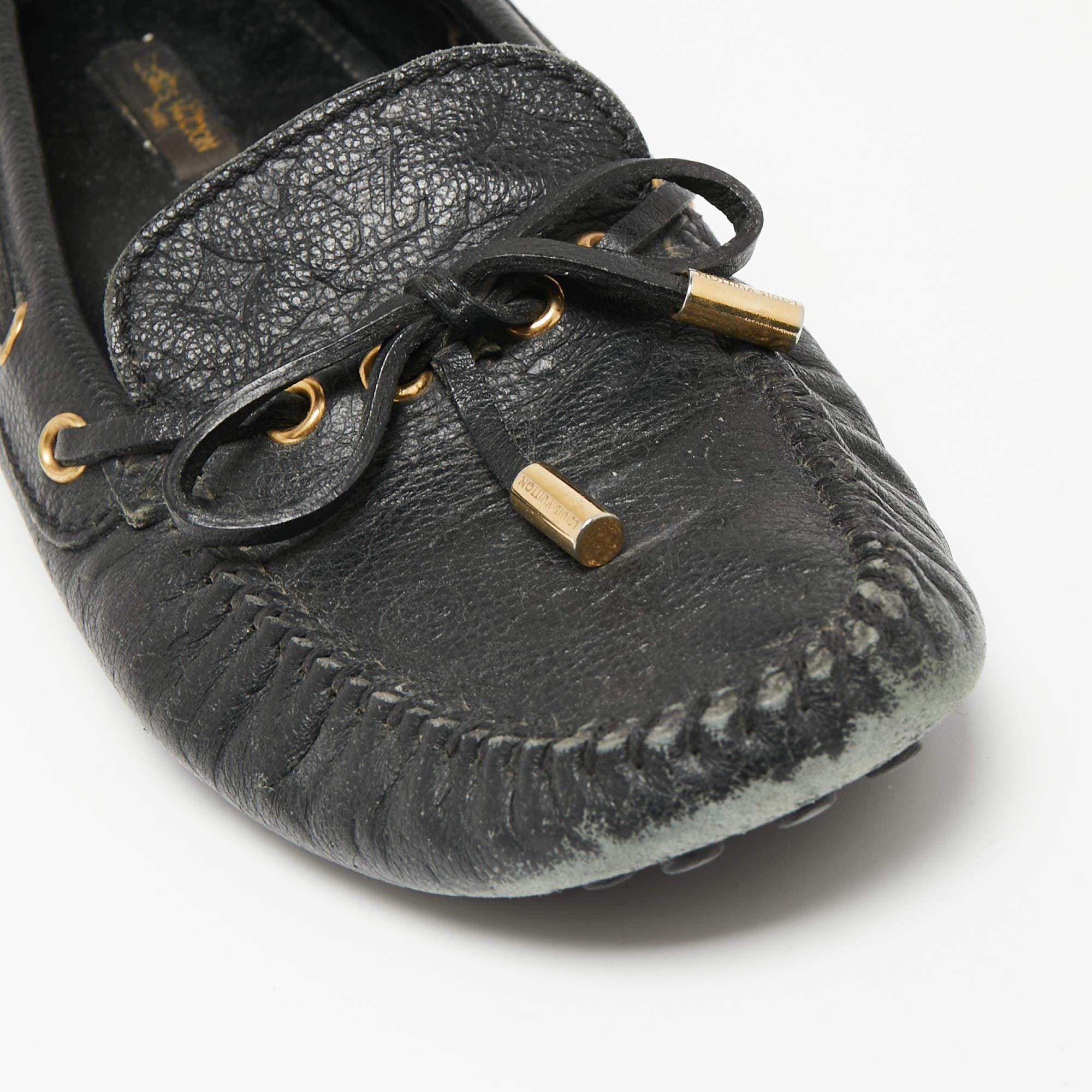 Louis Vuitton Black Monogram Empreinte Leather Gloria Loafers Size 37.5 3