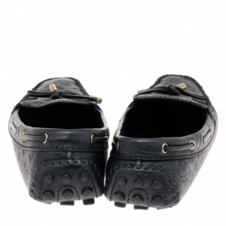 Louis Vuitton Black Monogram Empreinte Leather Gloria Loafers Size 38 In Fair Condition In Dubai, Al Qouz 2