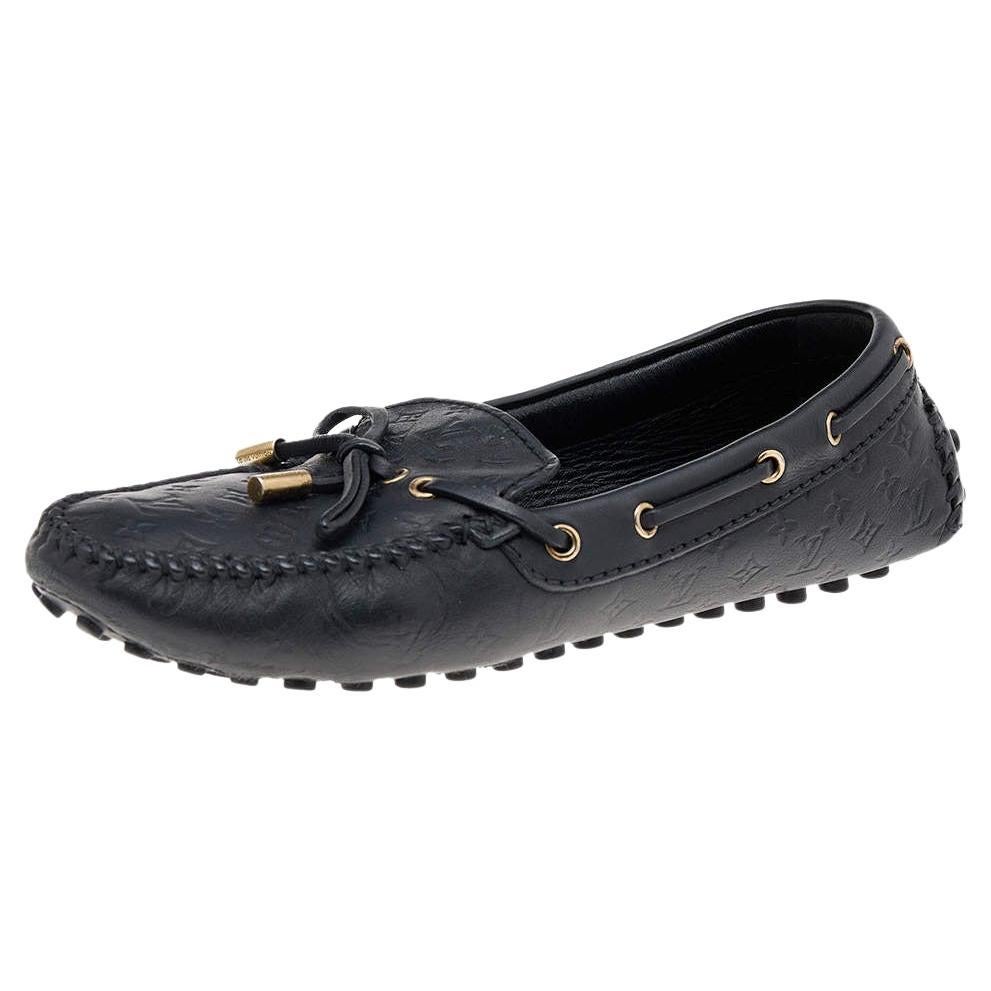 Louis Vuitton Black Monogram Empreinte Leather Gloria Loafers Size 38 For Sale