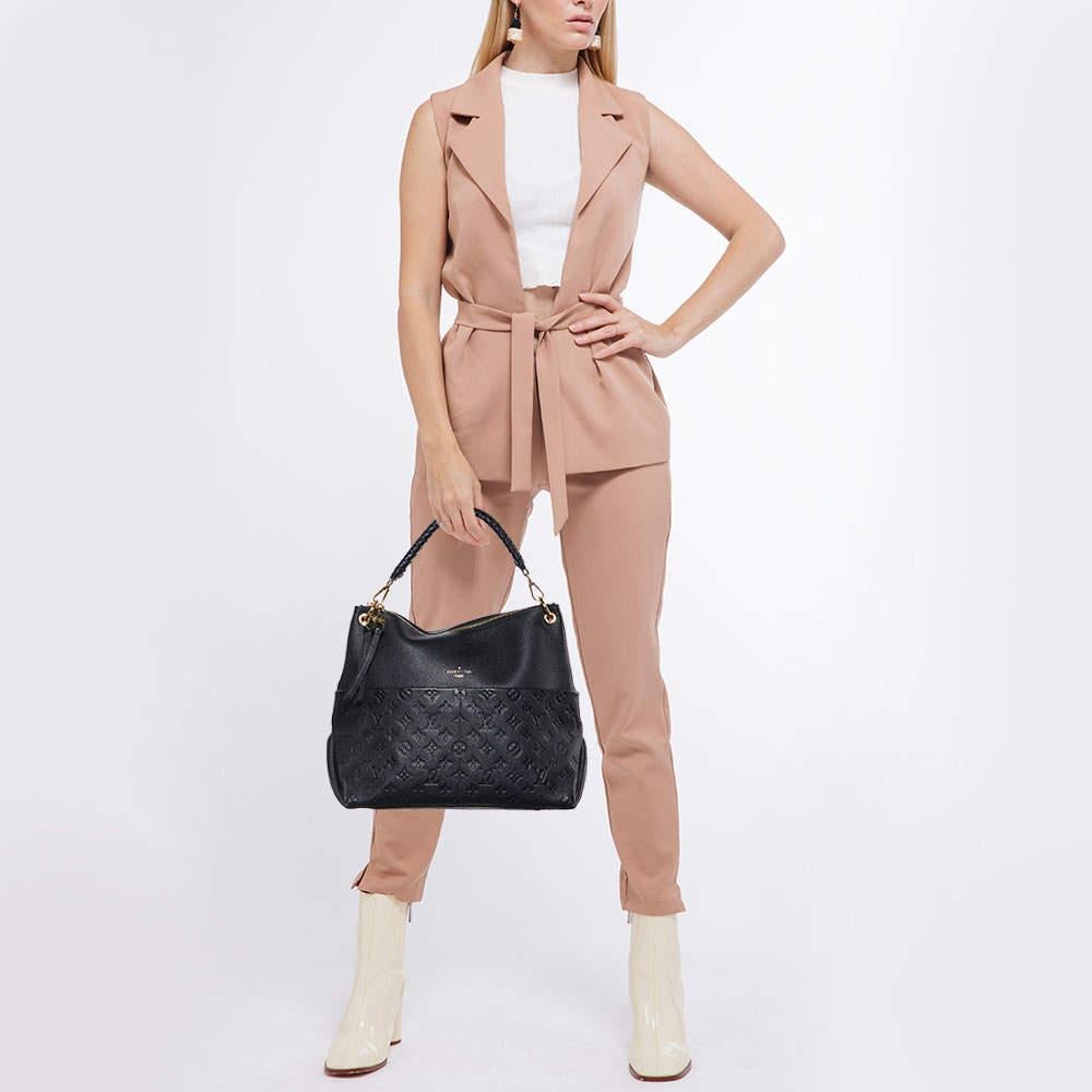 Louis Vuitton Black Monogram Empreinte Leather Maida Bag In Good Condition In Dubai, Al Qouz 2