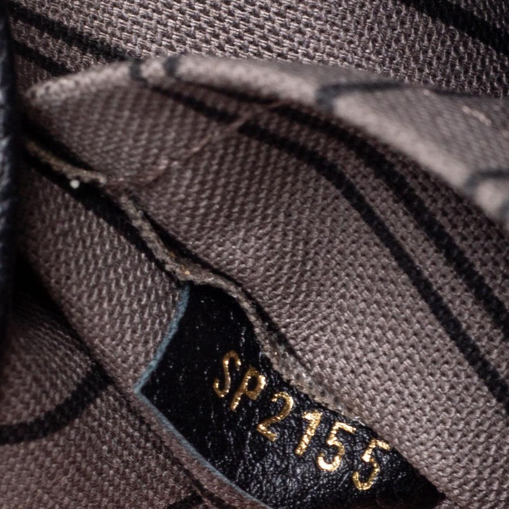 Louis Vuitton Black Monogram Empreinte Leather Montaigne MM Bag In Good Condition In Dubai, Al Qouz 2