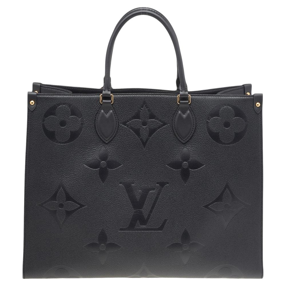 The Louis Vuitton Onthego bag is ideal for shopping sprees and daily commutes, with ample space for your essentials. Crafted from monogram Empreinte leather in a black shade, the bag fits justifies its name. The top handles and shoulder straps
