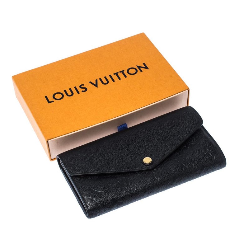 Louis Vuitton Black Monogram Empreinte Sarah Wallet Leather ref.165940 -  Joli Closet