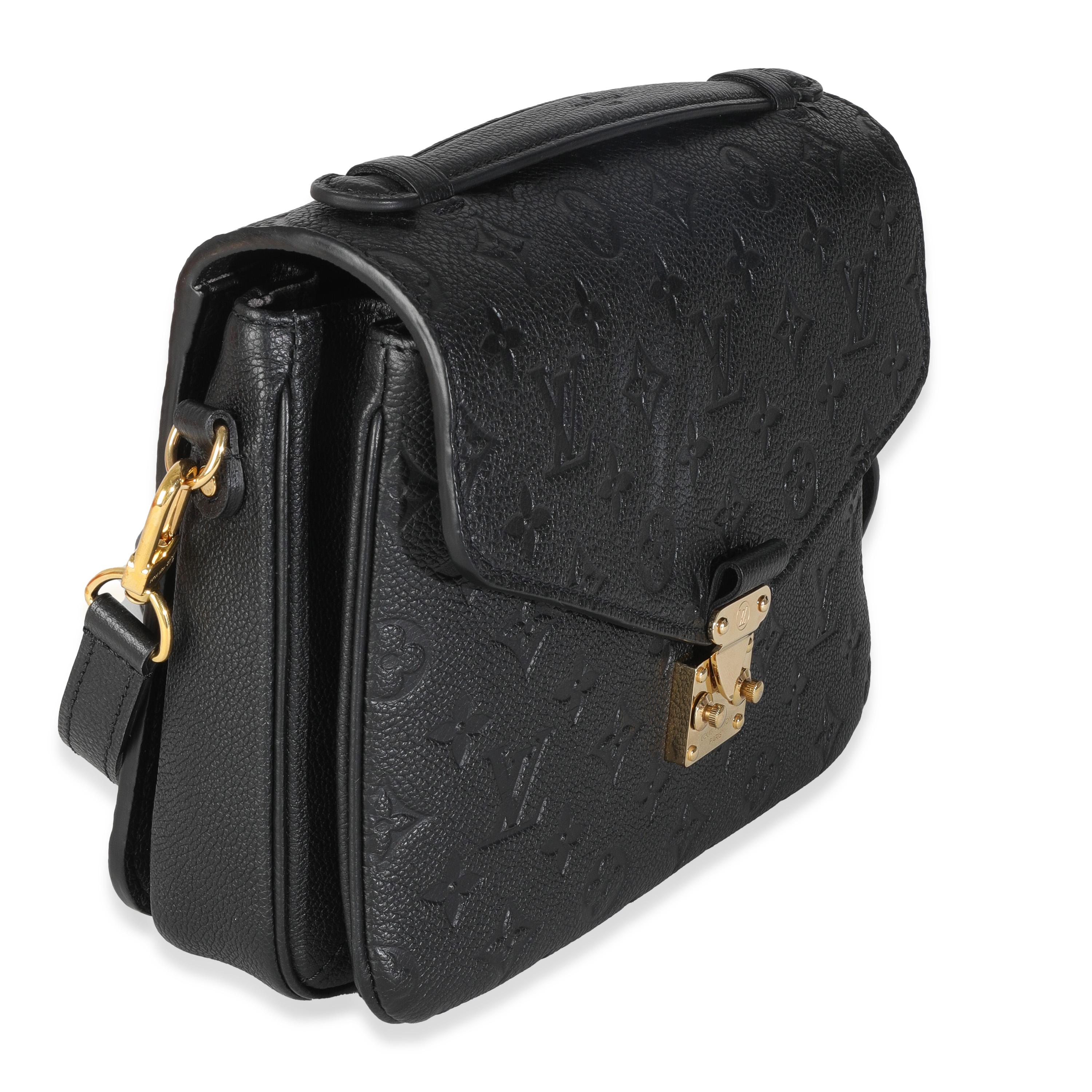 Louis Vuitton Black Monogram Empreinte Pochette Metis In Excellent Condition For Sale In New York, NY
