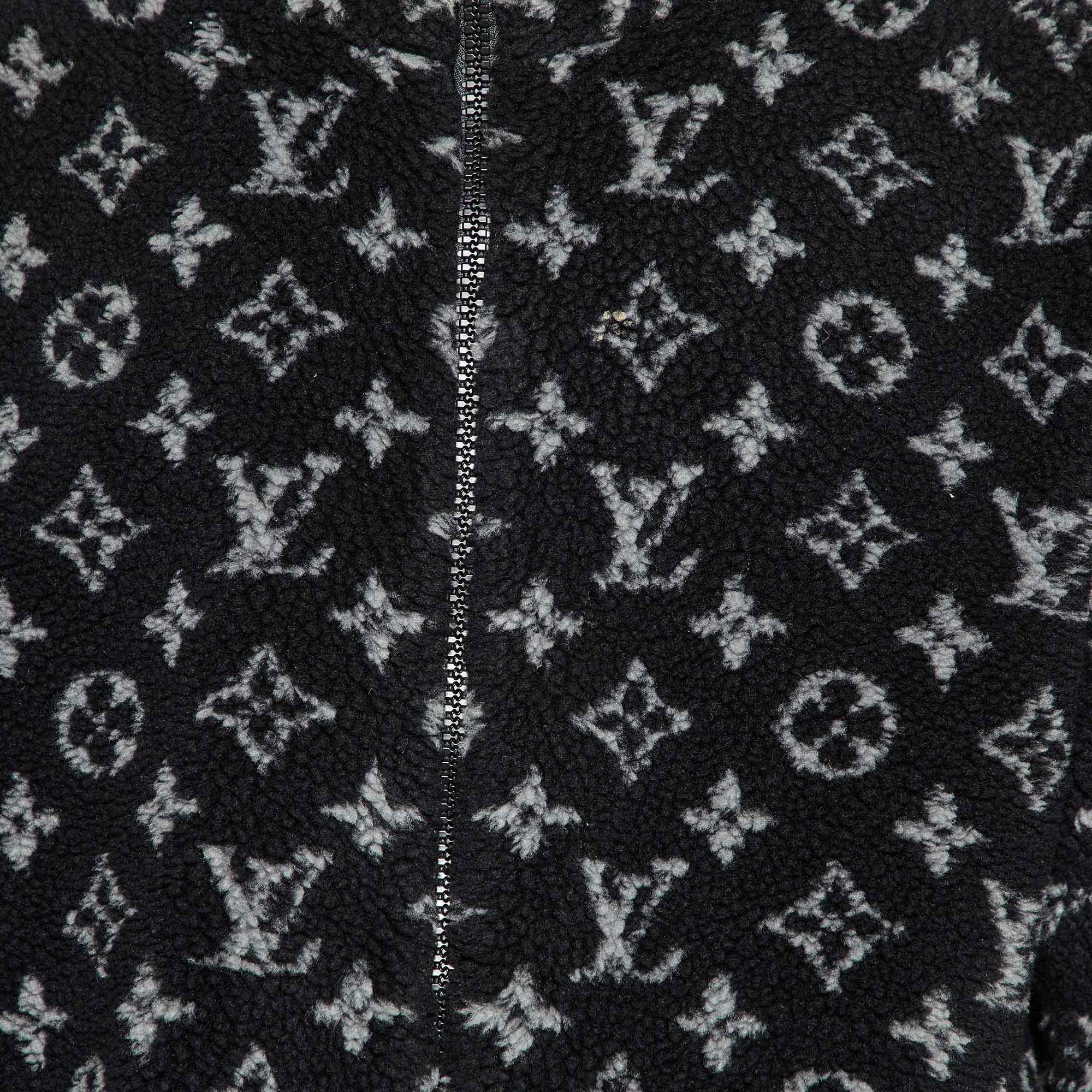 Louis Vuitton Black Monogram Fleece Zip-Up Teddy Jacket L In Good Condition In Dubai, Al Qouz 2