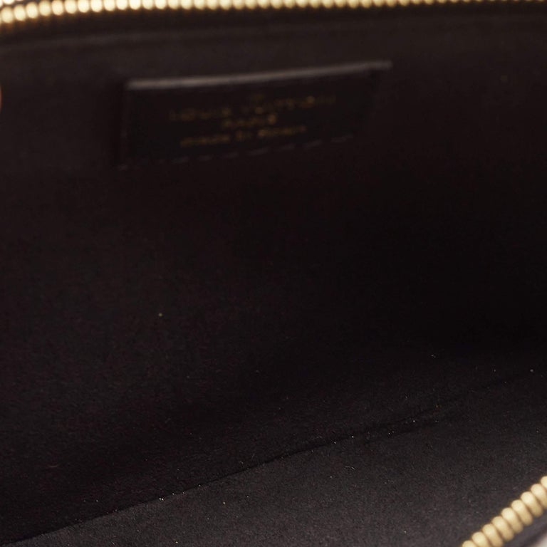 Louis Vuitton Pochette Bags Tagged Giant Jungle Monogram - Couture USA