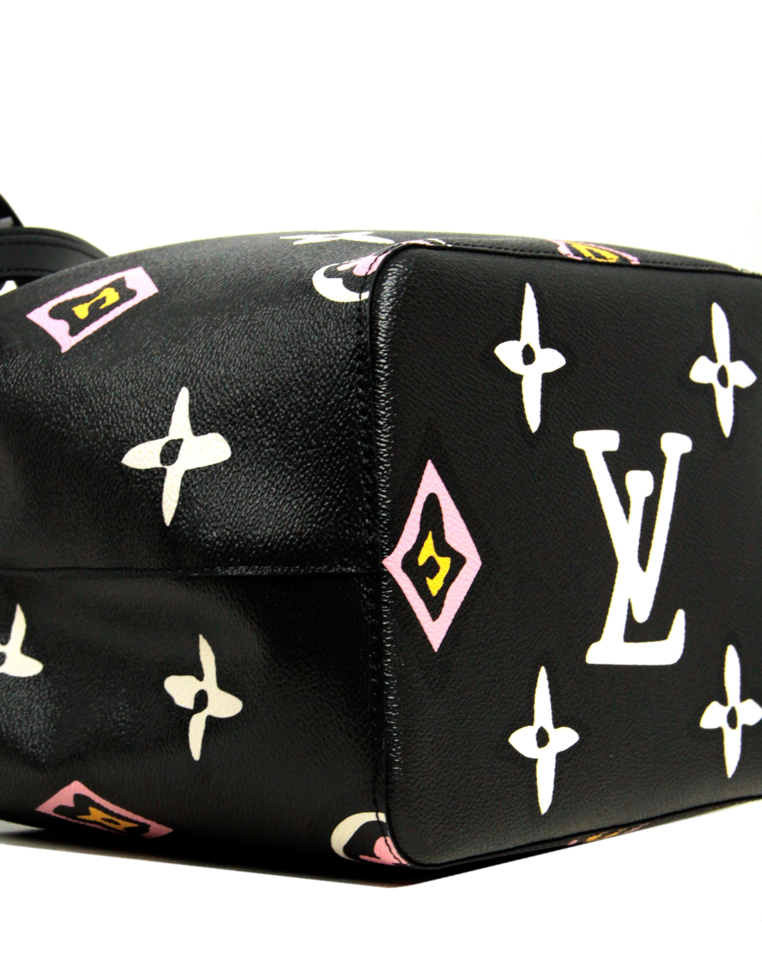  Louis Vuitton Black Monogram Giant Wild at Heart Neonoe MM Convertible Bag Pour femmes 