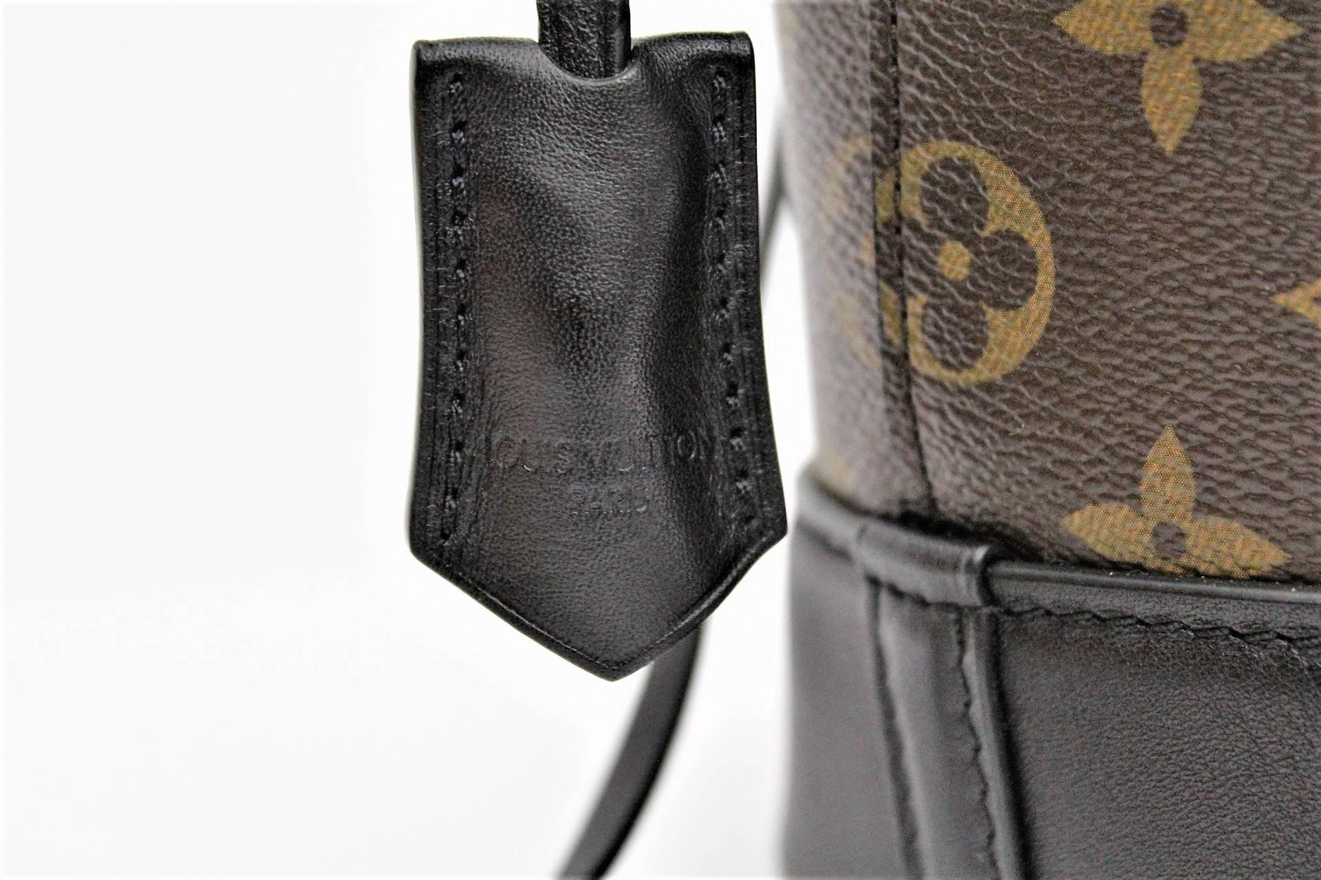 Louis Vuitton Schwarze Monogramm Idole NN 14 PM Tasche mit Monogramm im Zustand „Hervorragend“ in Torre Del Greco, IT
