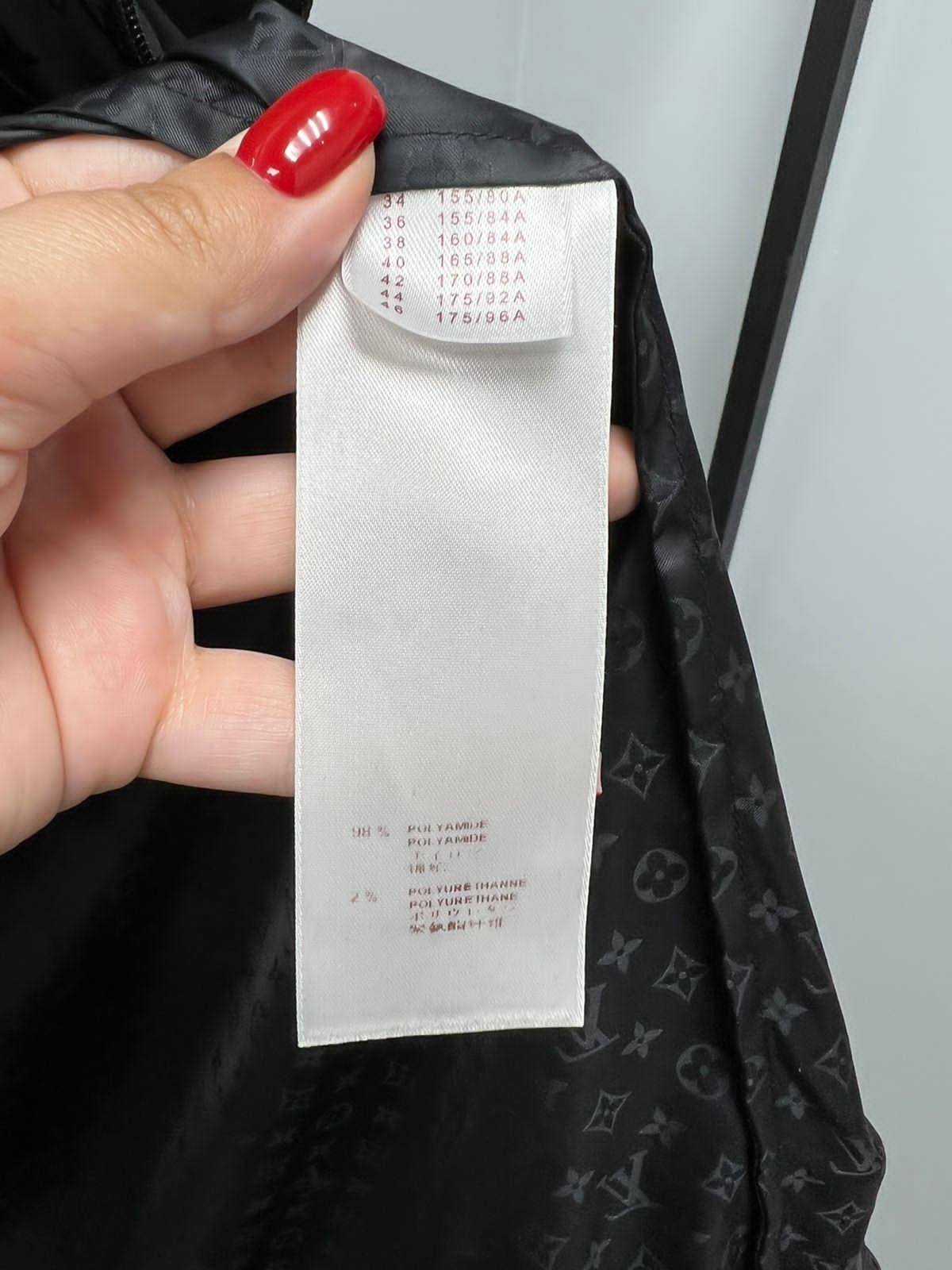 Giacca Louis Vuitton Black Monogram in vendita 4