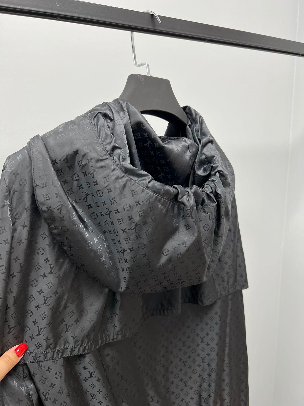 Giacca Louis Vuitton Black Monogram in vendita 11