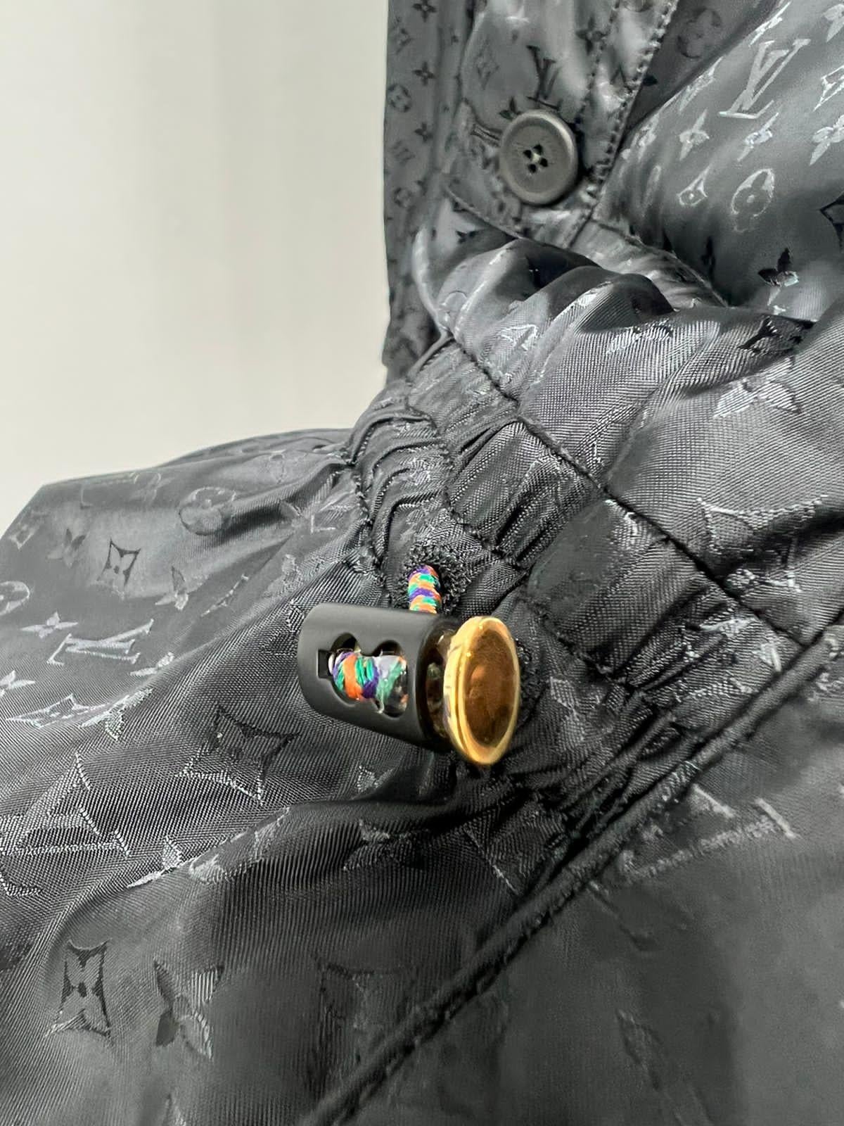 Giacca Louis Vuitton Black Monogram in vendita 1