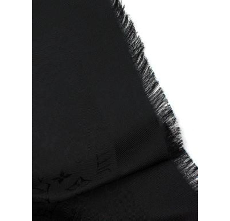 Louis Vuitton Black Monogram Jacquard Shawl For Sale 3