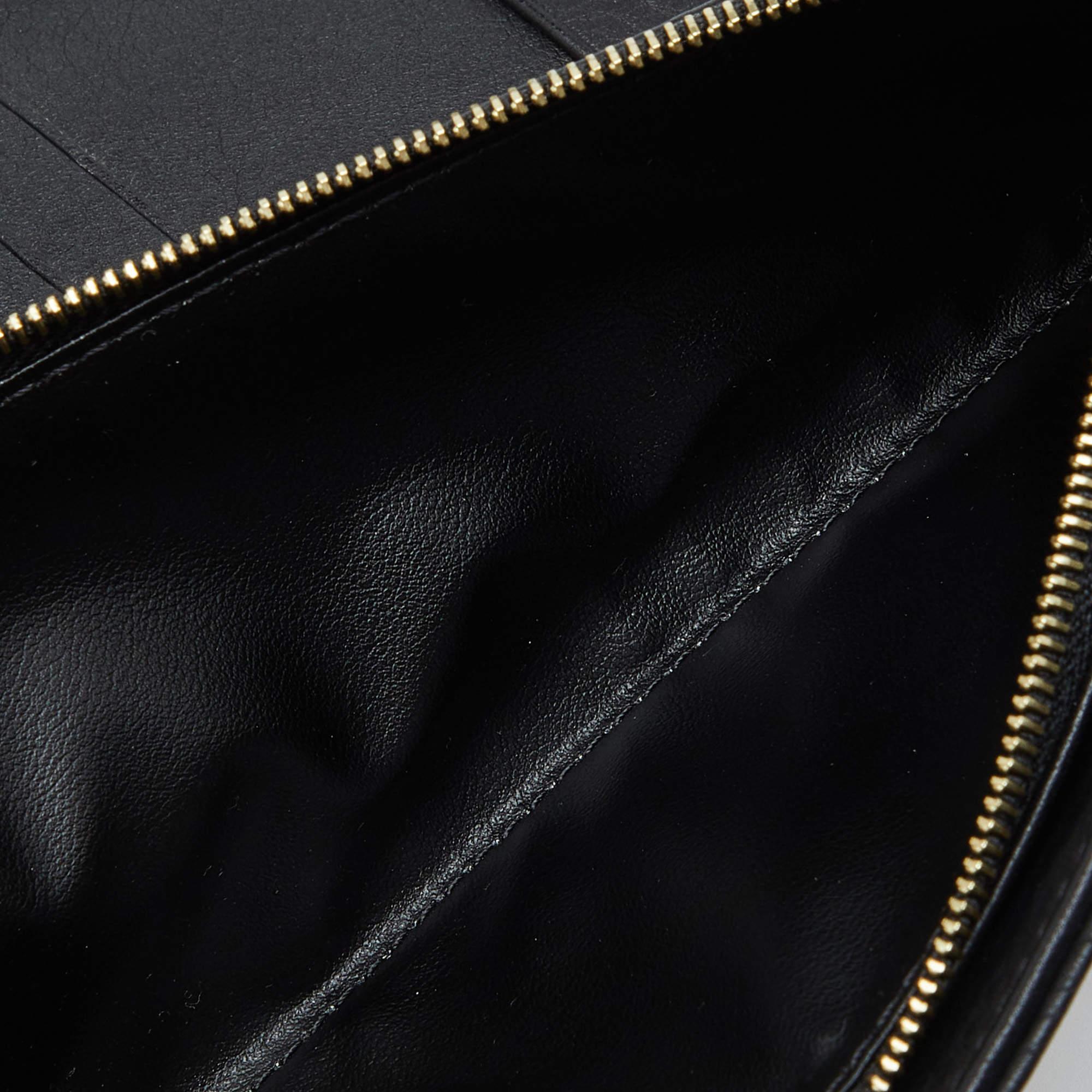 Louis Vuitton Black Monogram Mahina Leather Amelia Wallet 3