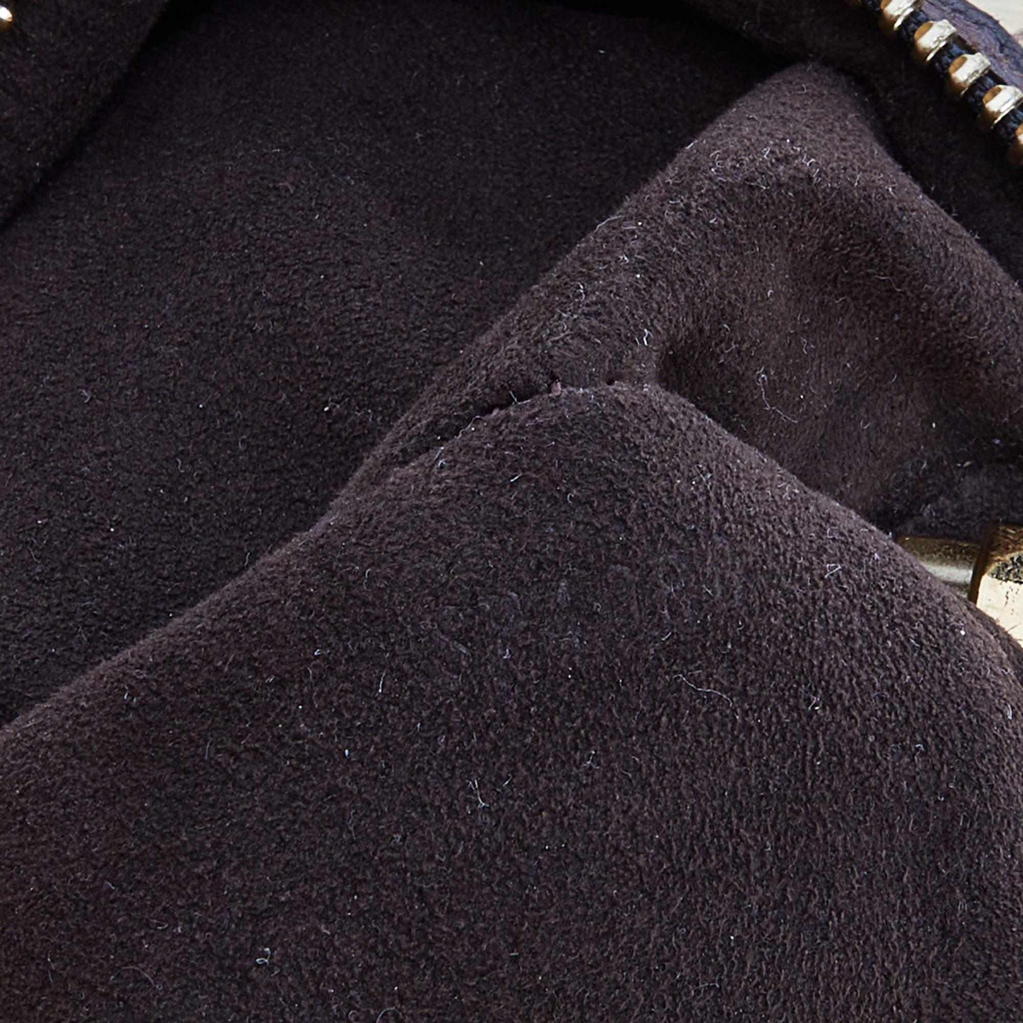 Louis Vuitton Black Monogram Mahina Leather L Bag For Sale 4