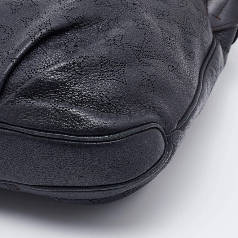 Louis Vuitton Black Monogram Mahina Leather Selene MM Louis Vuitton