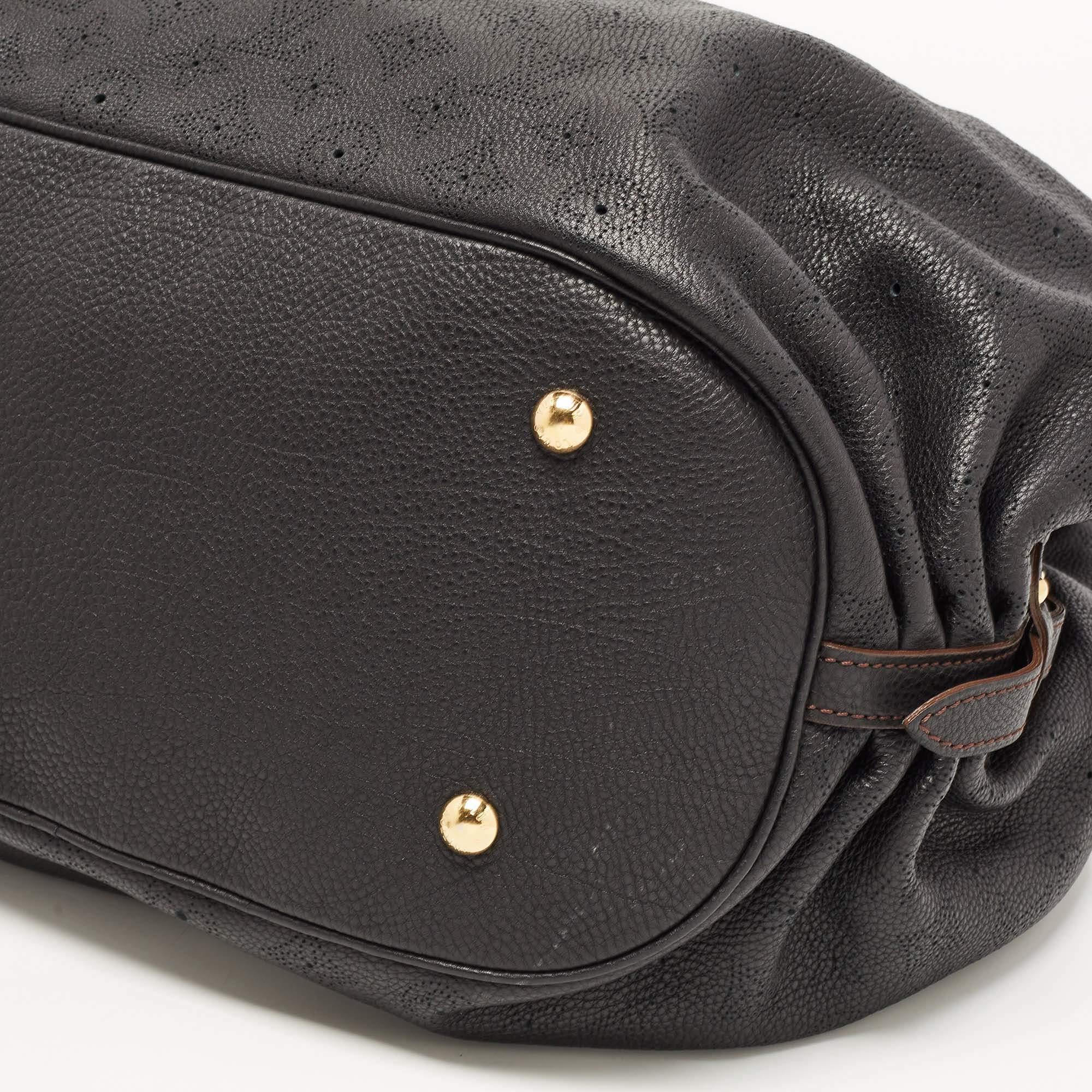 Louis Vuitton Black Monogram Mahina Leather Surya XL Bag 8