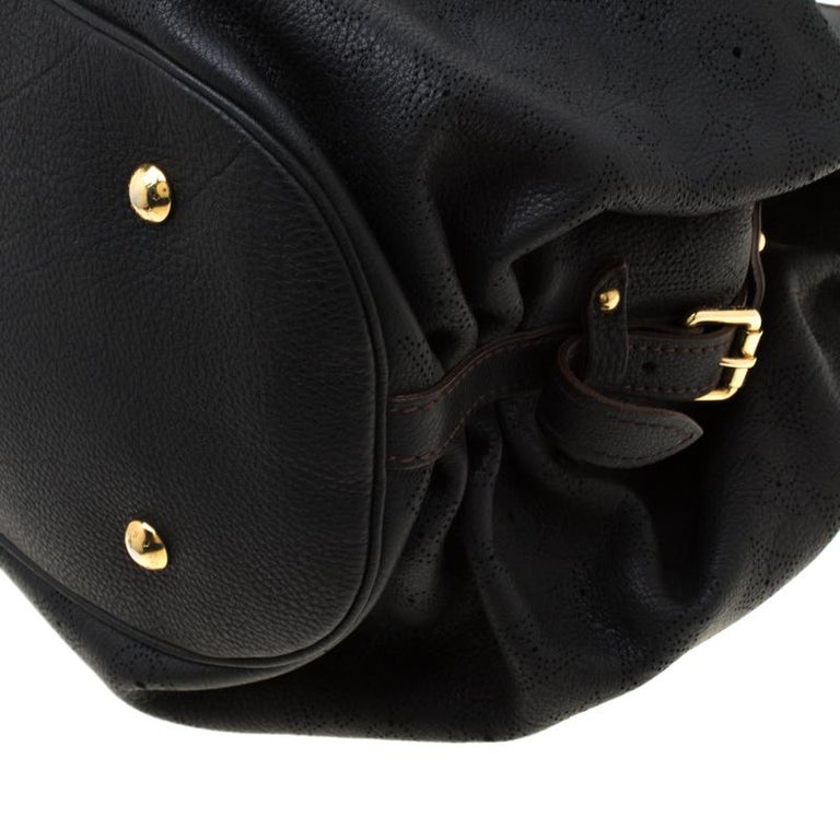 Louis Vuitton Black Monogram Mahina Leather XL Bag For Sale at 1stdibs