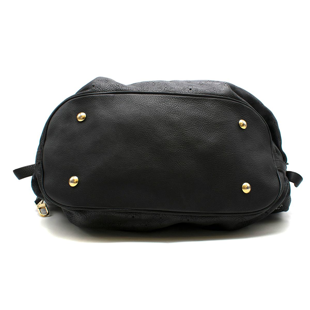 Louis Vuitton Black Monogram Mahina Leather XL Handbag In Good Condition In London, GB