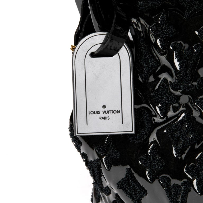 LOUIS VUITTON Black Monogram Patent Leather Fascination Lockit BB Frame Bag For Sale 4