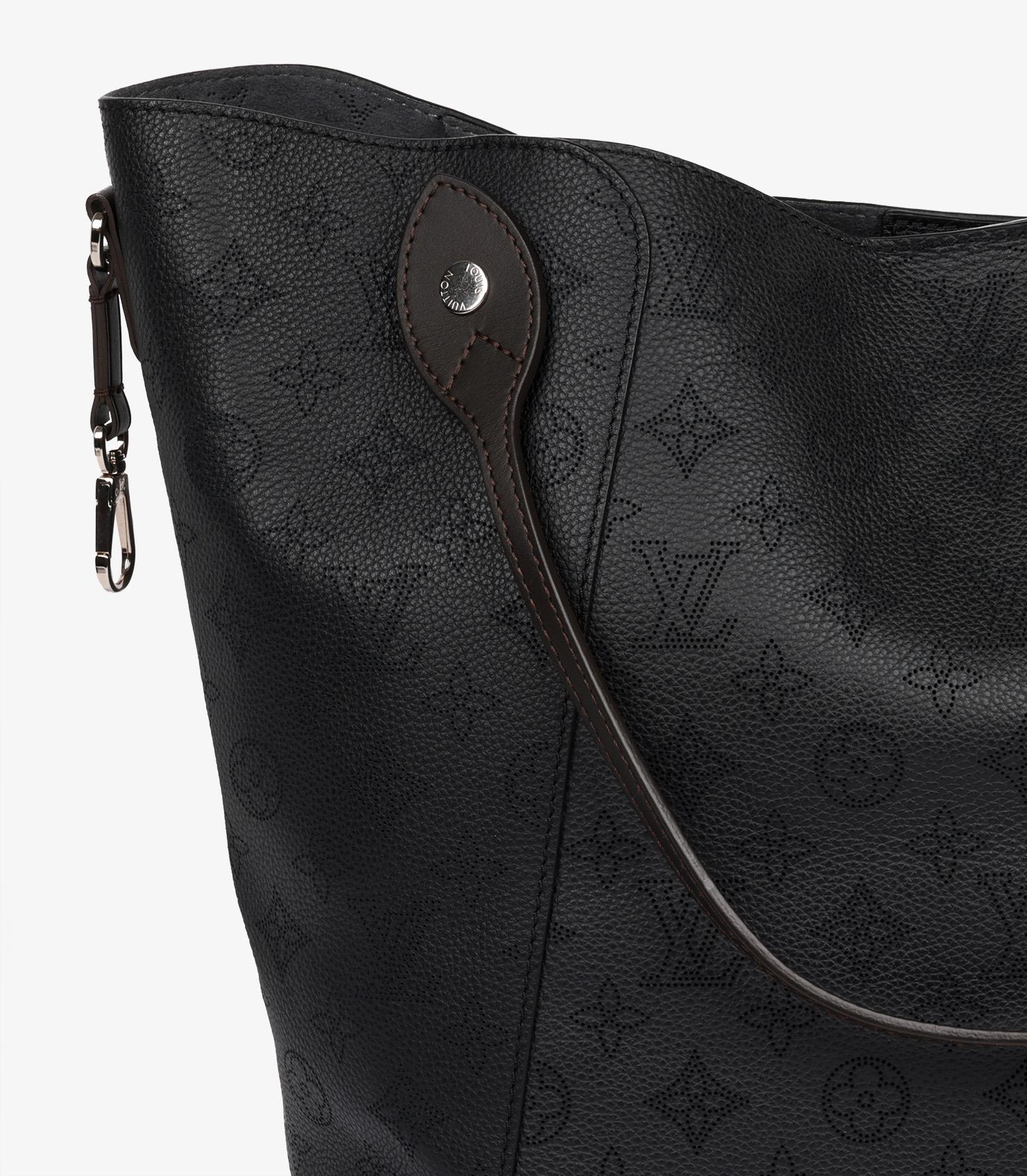 Louis Vuitton Black Monogram Perforated Mahina Leather & Brown Calfskin Hina MM For Sale 3