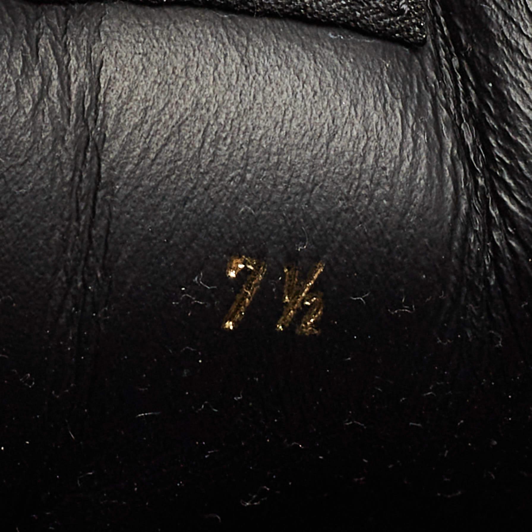 Louis Vuitton Black Monogram PVC and Leather Runaway Sneakers Size 41.5 4