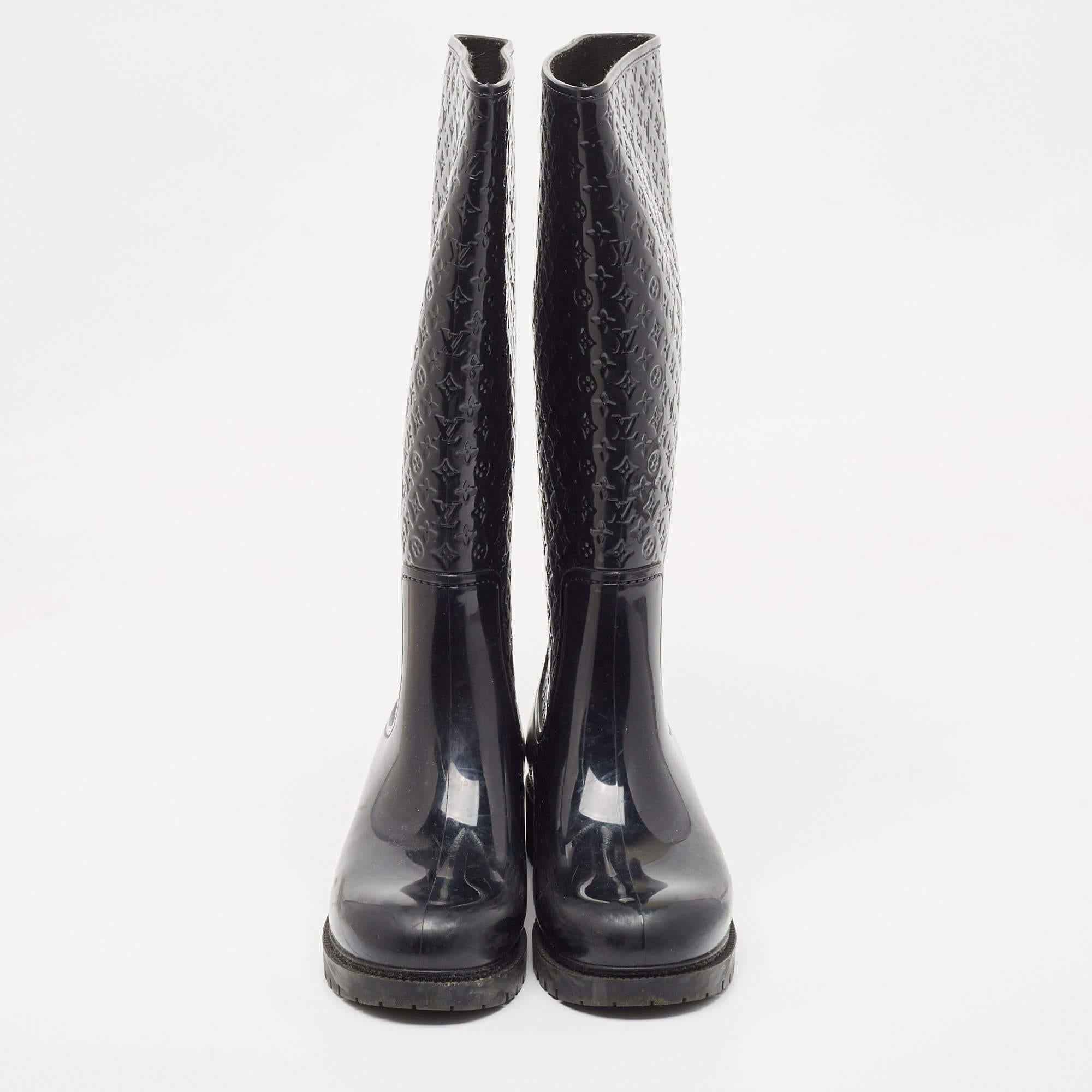 Louis Vuitton Black Monogram Rubber Knee Length Boots Size 38 For Sale 1