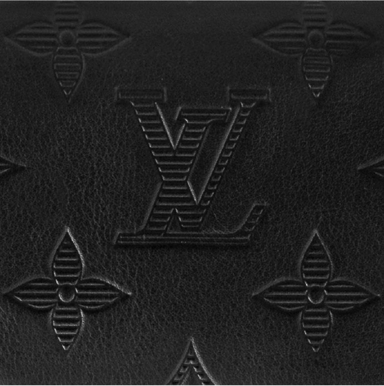 Louis Vuitton Black Monogram Shadow Cowhide Leather Discovery Compact ...