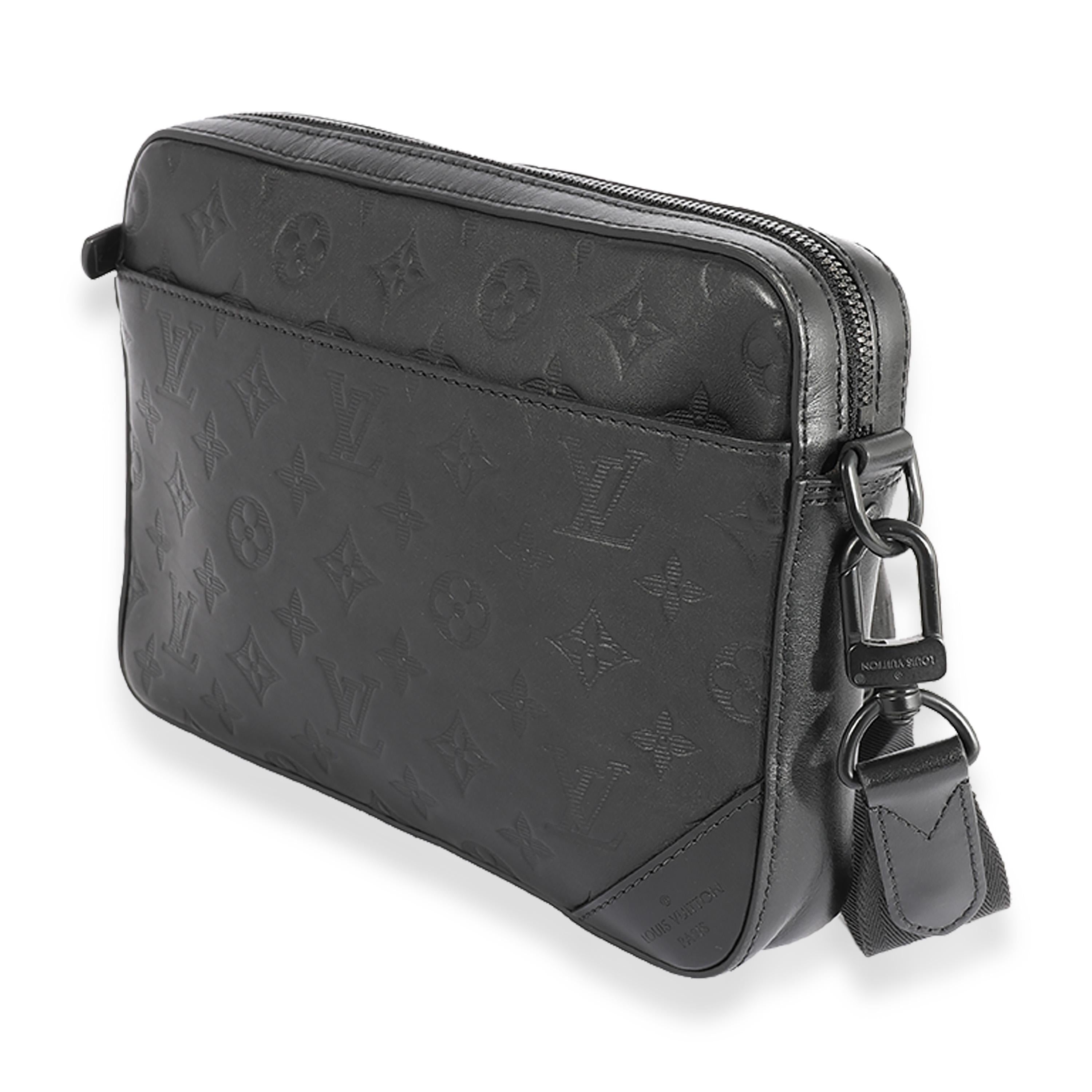 Louis Vuitton Black Monogram Shadow Duo Messenger In Excellent Condition In New York, NY