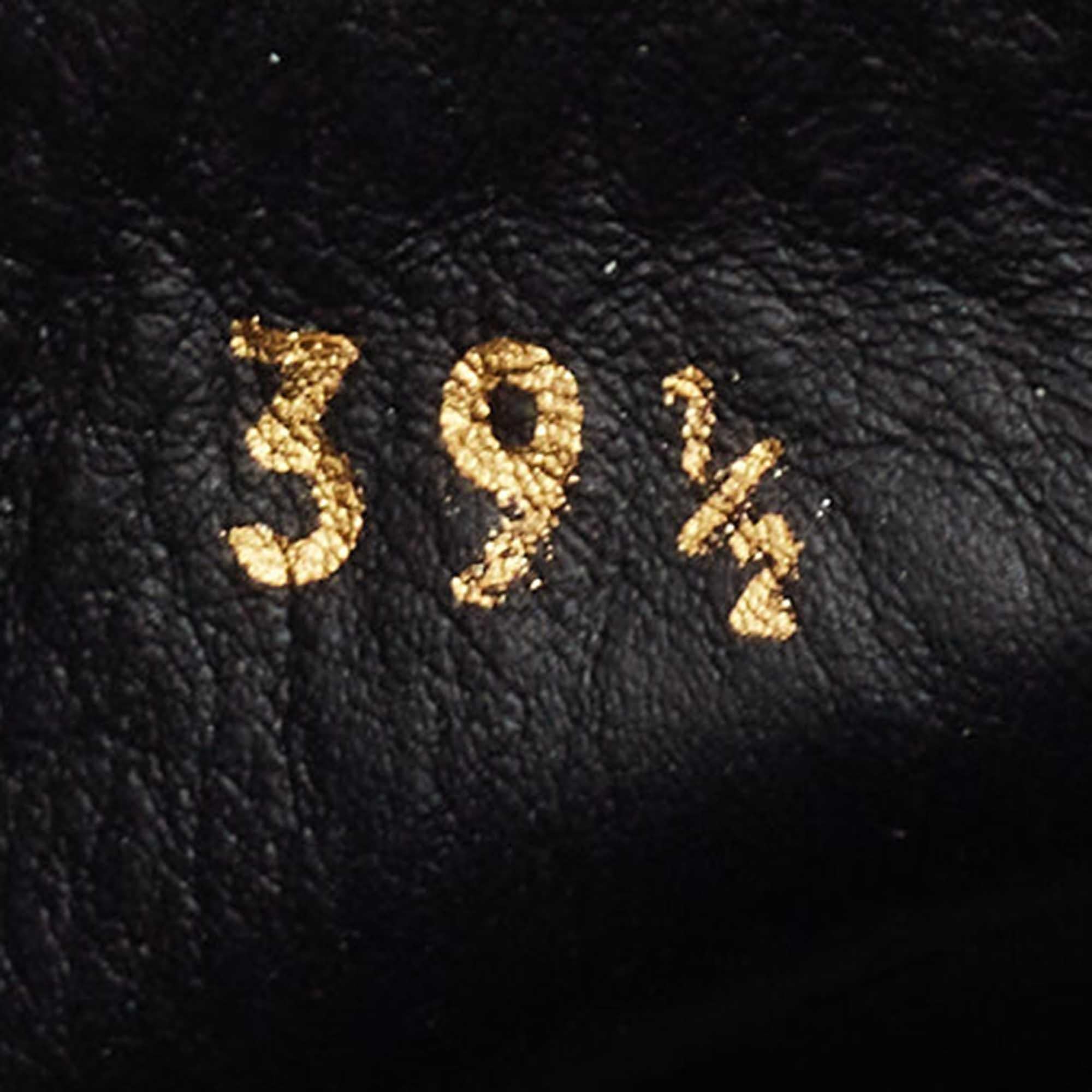 Louis Vuitton Zapatillas con cuña de ante y cuero con monograma negro talla 39.5 en venta 2
