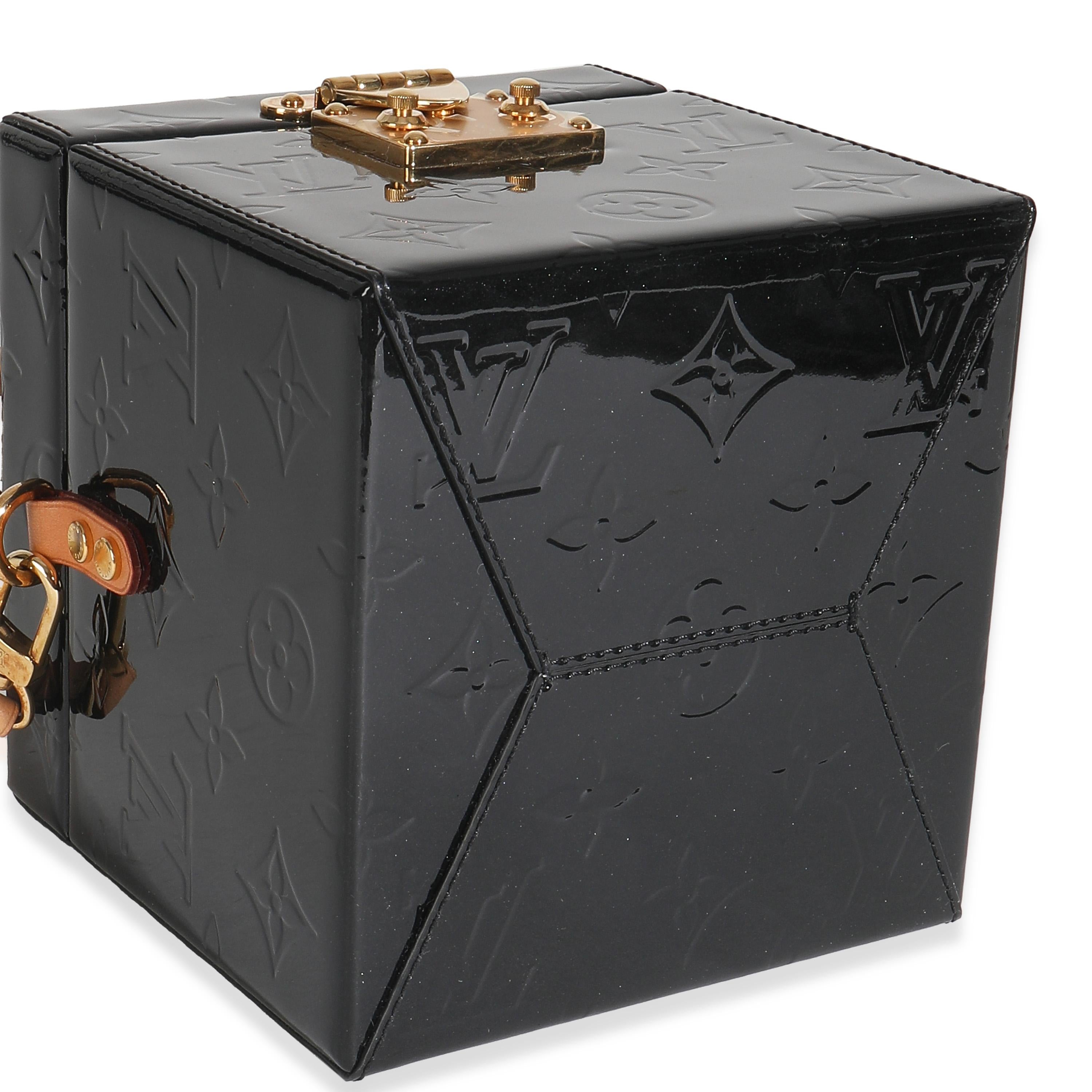 Louis Vuitton Black Monogram Vernis Bleecker Box im Angebot 2