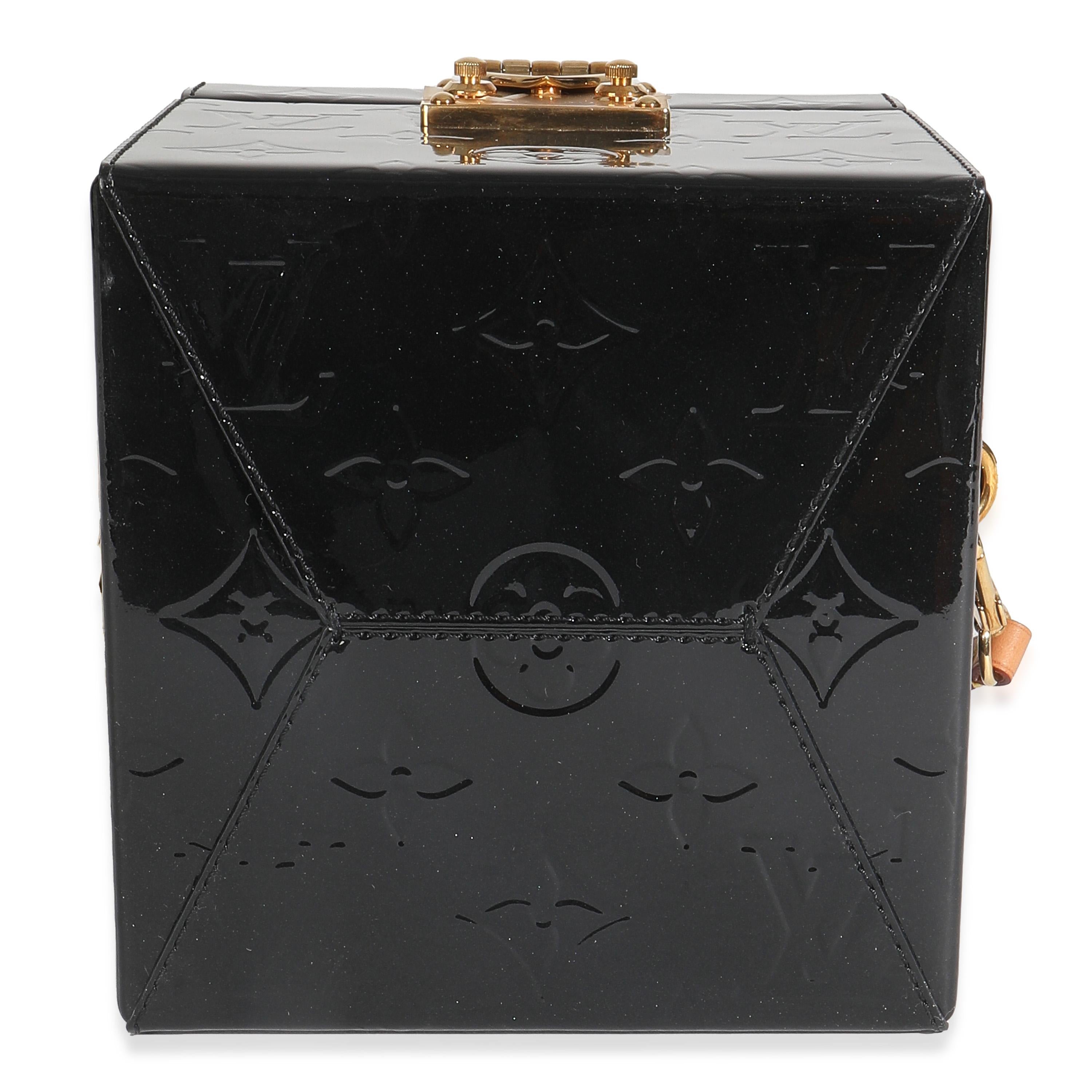 Louis Vuitton Black Monogram Vernis Bleecker Box im Angebot 3