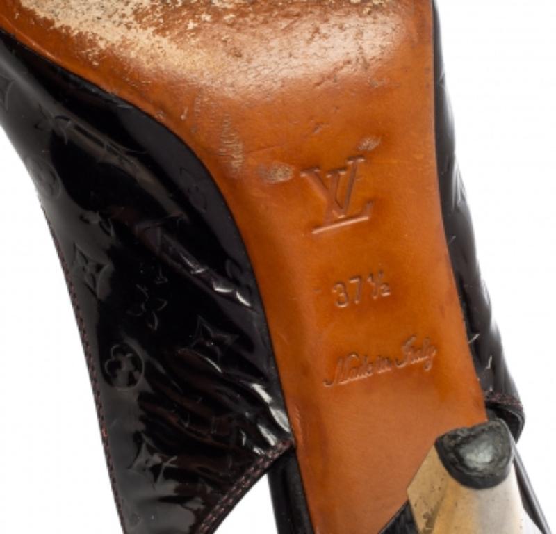 Louis Vuitton Schwarz Monogram Vernis Patent Slingback Sandalen Größe 37.5 im Zustand „Relativ gut“ im Angebot in Dubai, Al Qouz 2