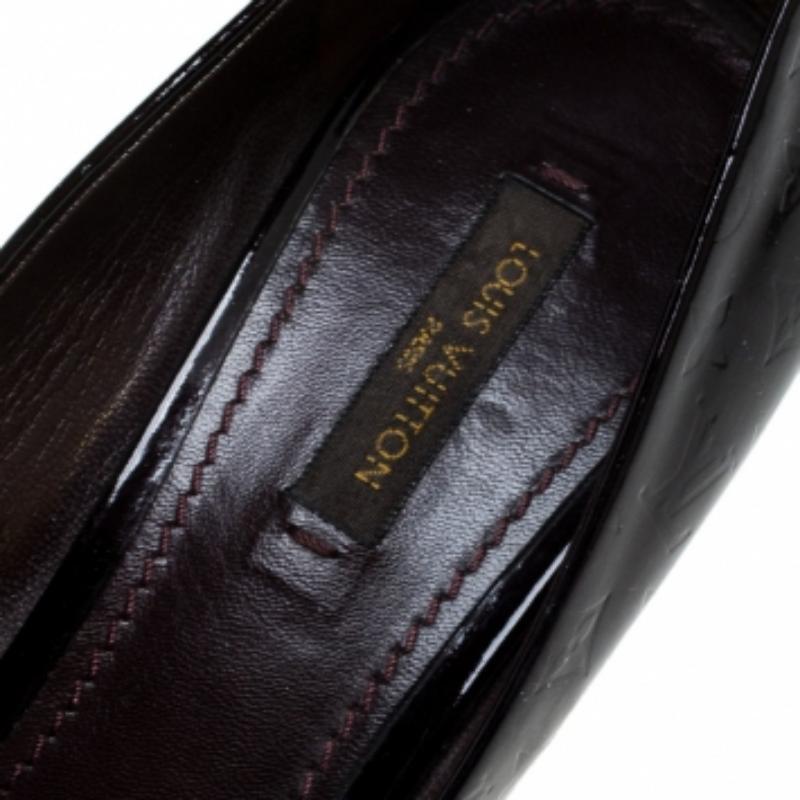 Louis Vuitton Schwarze Monogramm Vernis True Peep Toe Plateau Pumps mit Peep Toe Größe 38,5 Damen im Angebot
