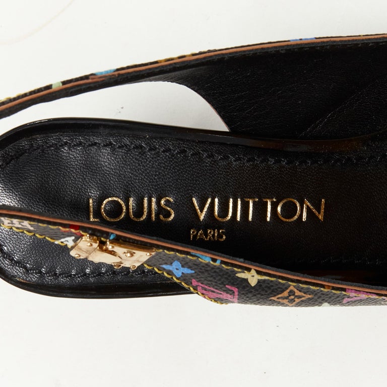 Louis Vuitton 2000s Fuchsia Satin Pumps With Textured Gold Heels at 1stDibs