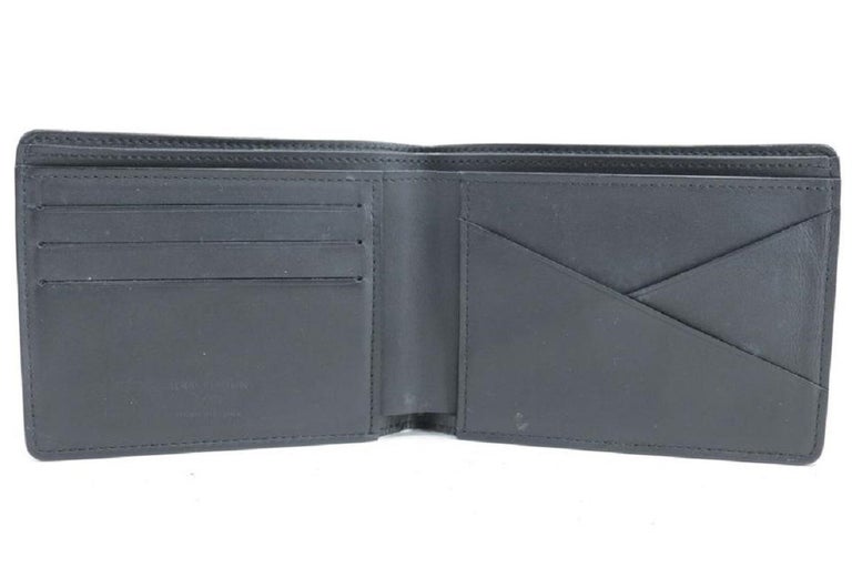 Louis Vuitton Black Multiple Men's Bifold Damier Infini Leather 33lk0116 Wallet In Good Condition For Sale In Dix hills, NY