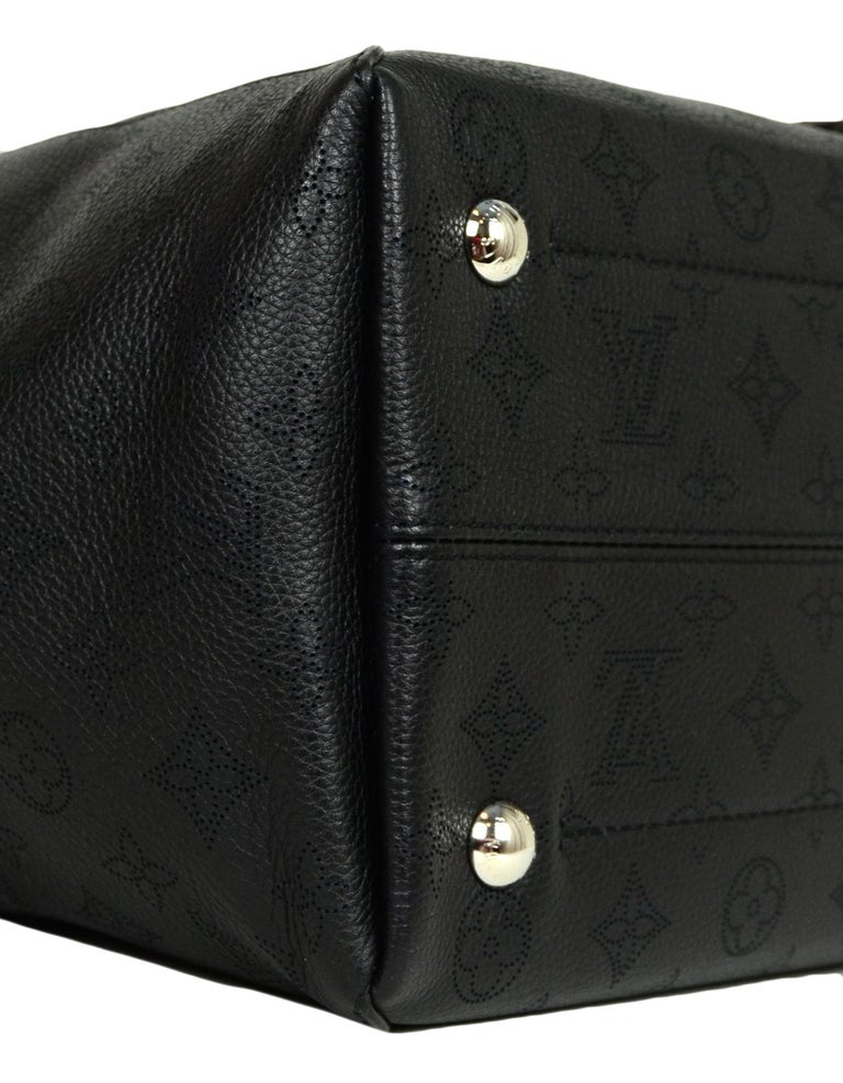 Louis Vuitton Black Mahina Leather Hina MM For Sale at 1stDibs