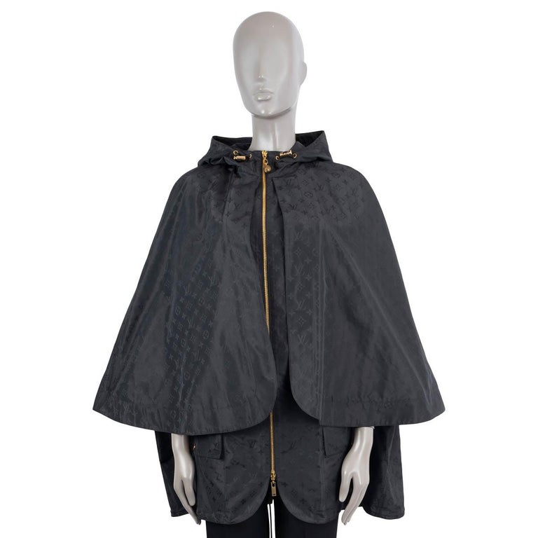 NWT $2900 Louis Vuitton Womens Cape Inspired Black Dress Leather